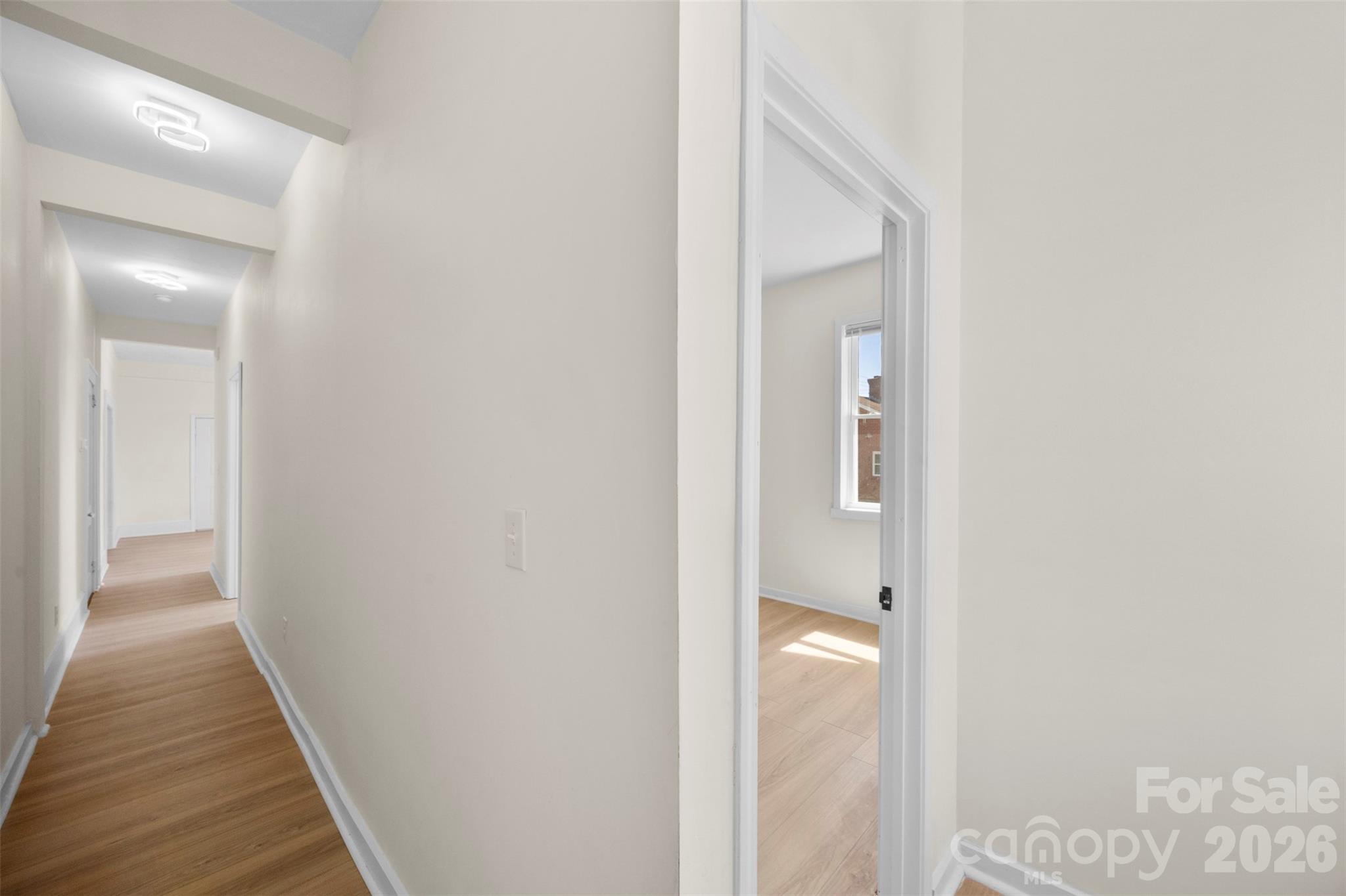 509 E Grover Street Property Photo 31