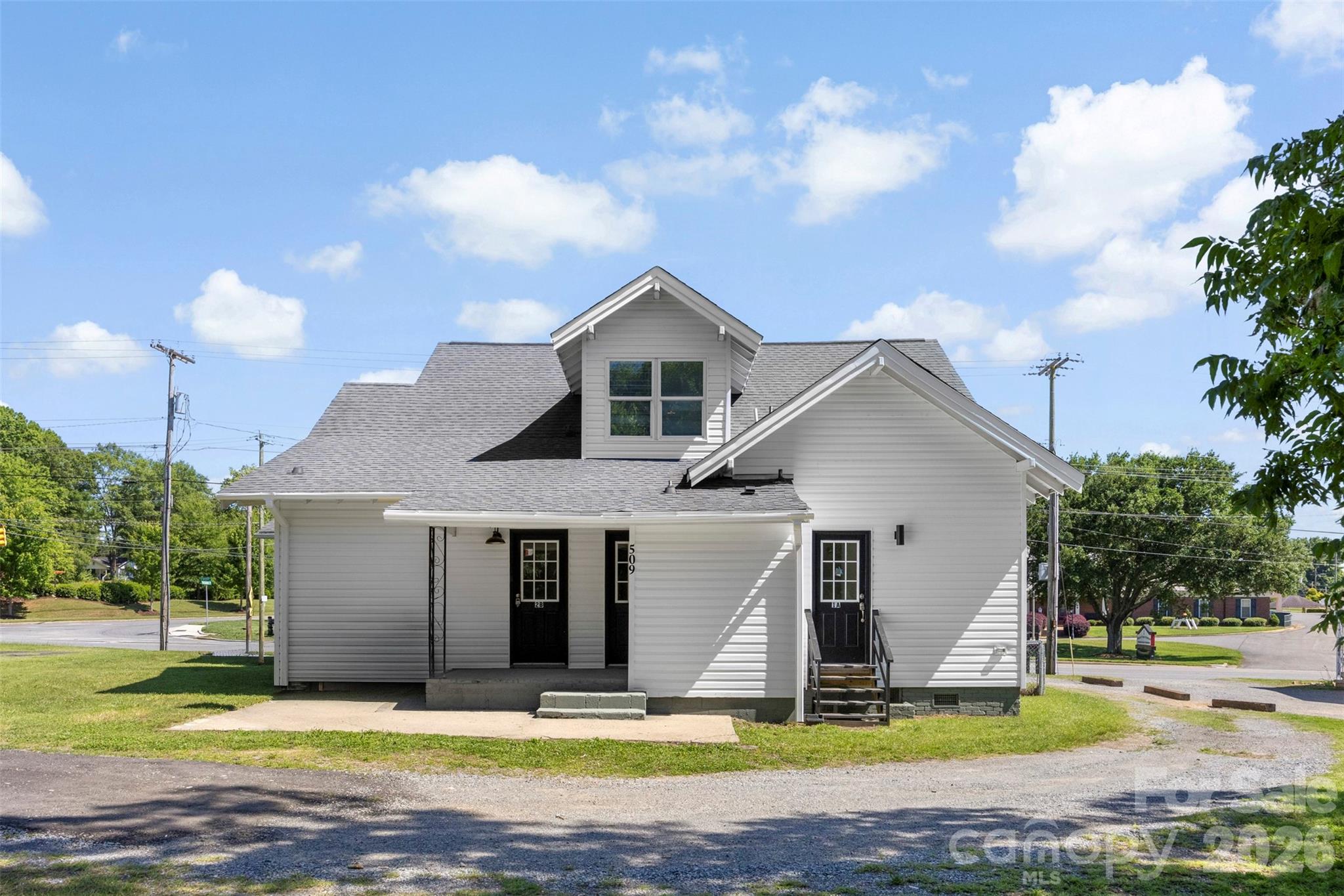 509 E Grover Street Property Photo 46
