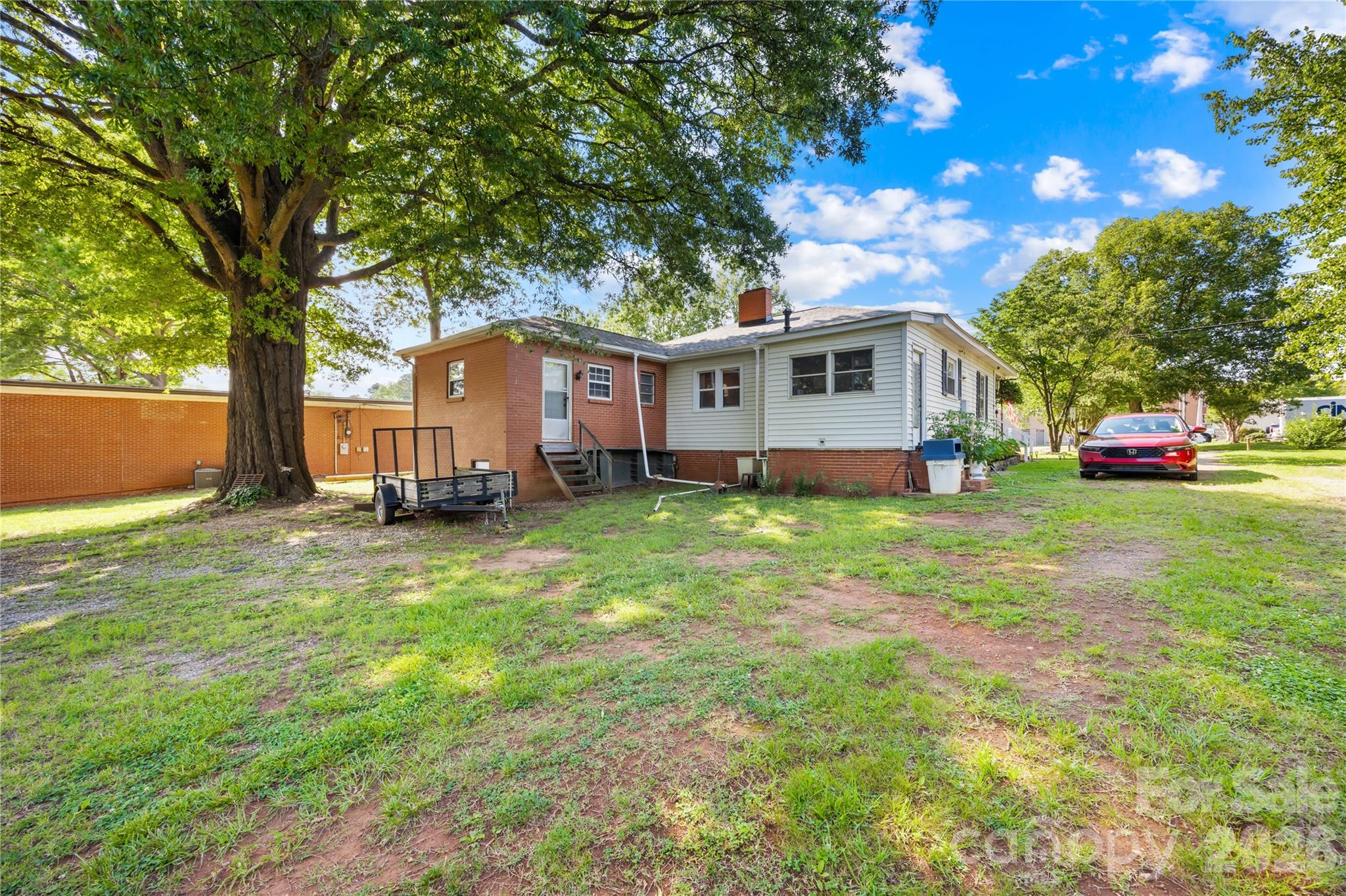 103 Greenway Drive Property Photo 6