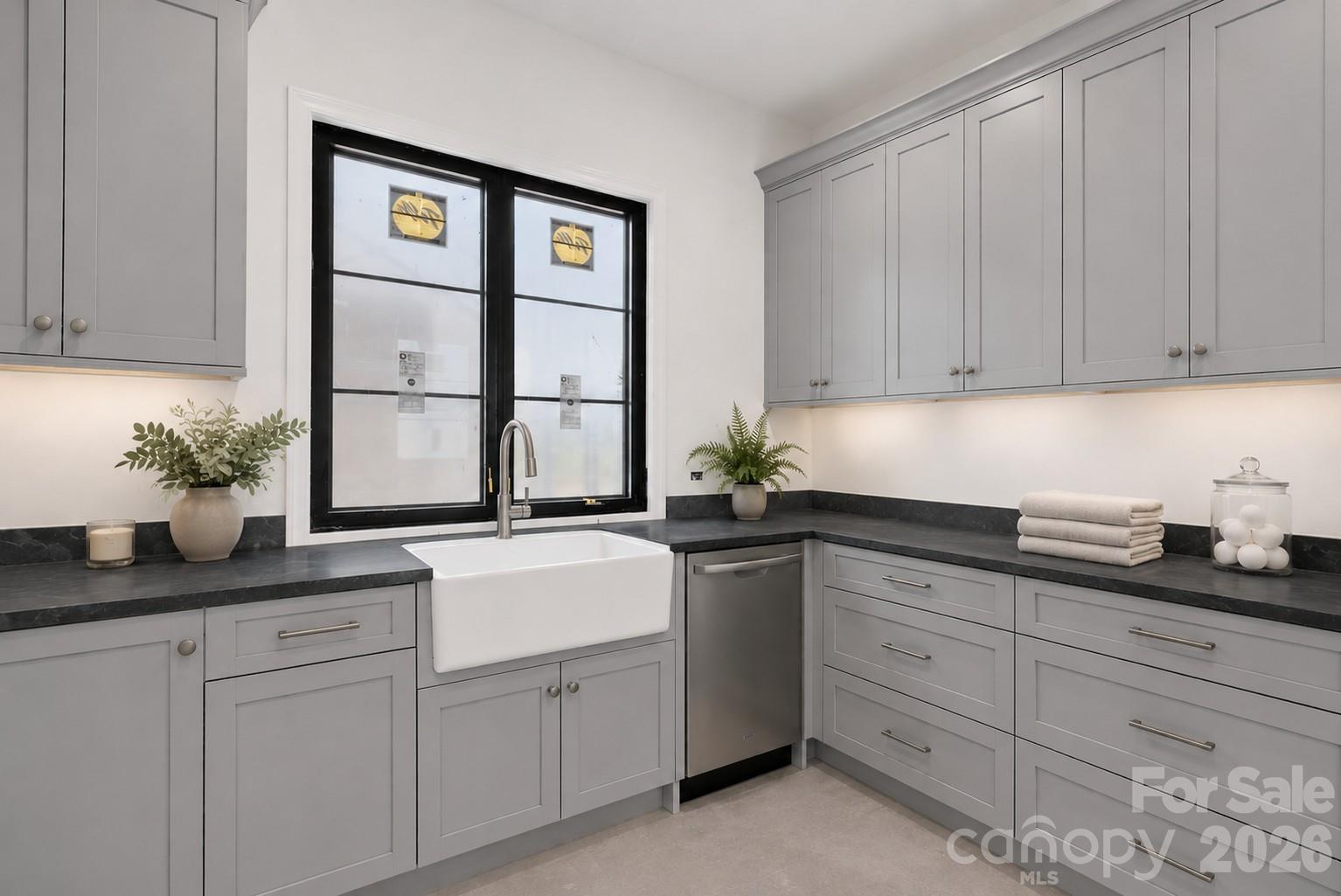 18326 Nantz Road Property Photo 8