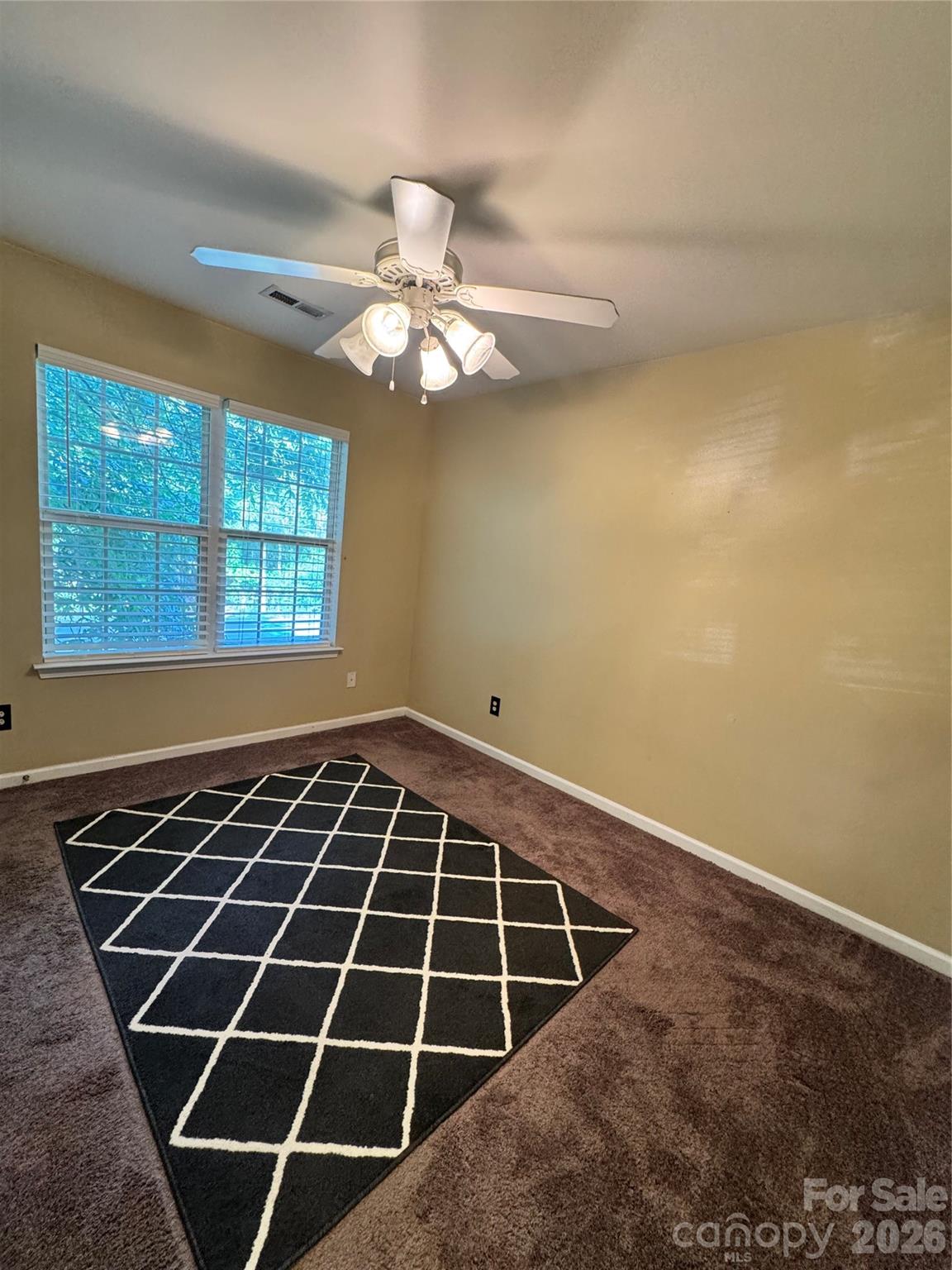 3055 Nevin Place Drive Property Photo 10