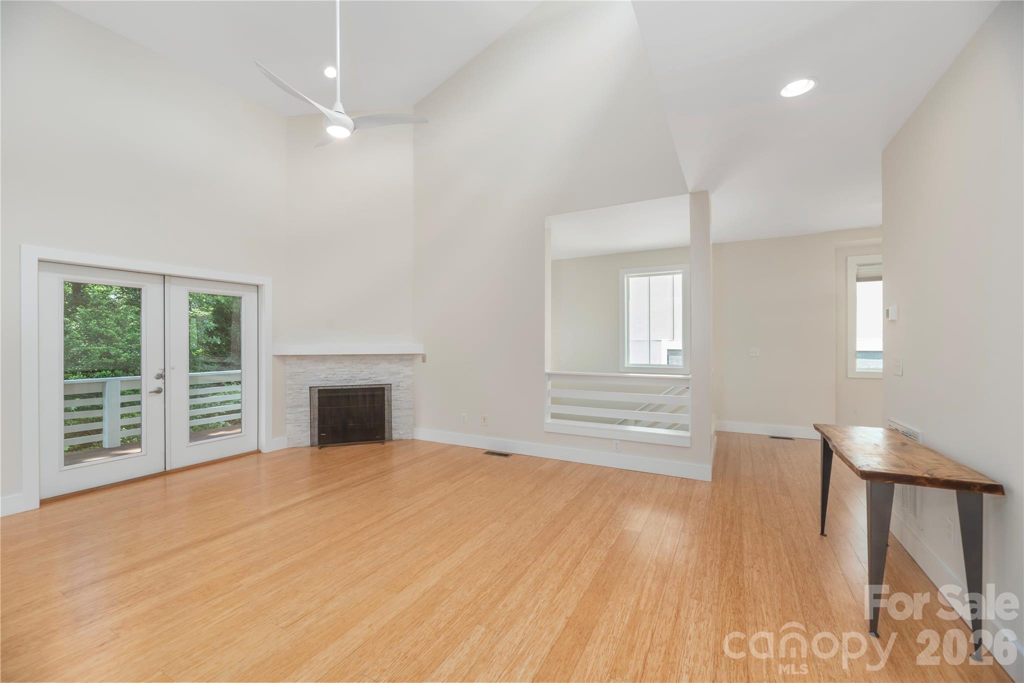 39 Hubbard Avenue Property Photo 8