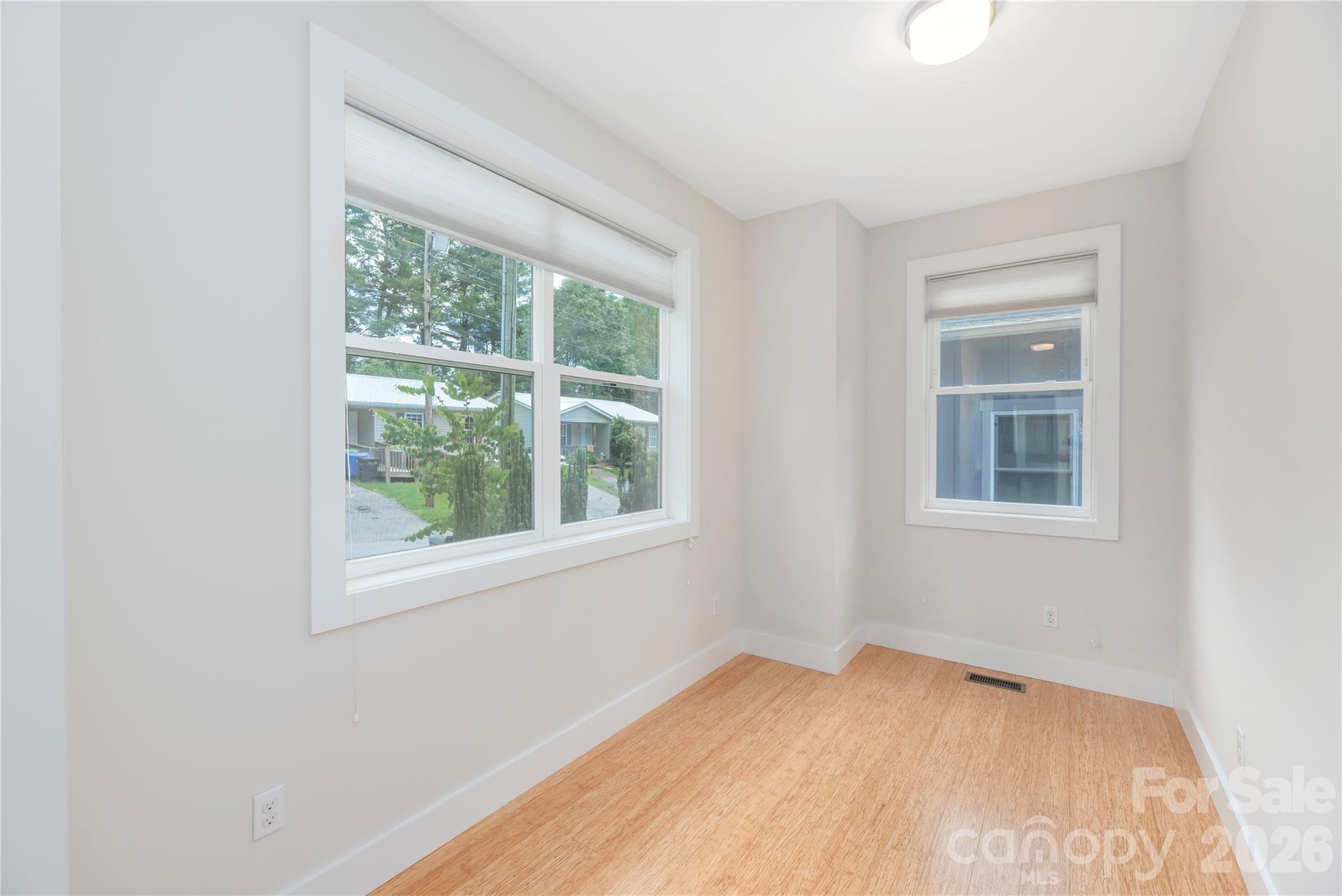 39 Hubbard Avenue Property Photo 18