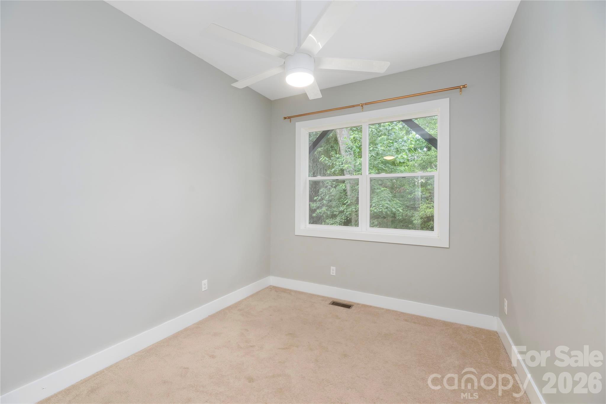 39 Hubbard Avenue Property Photo 22