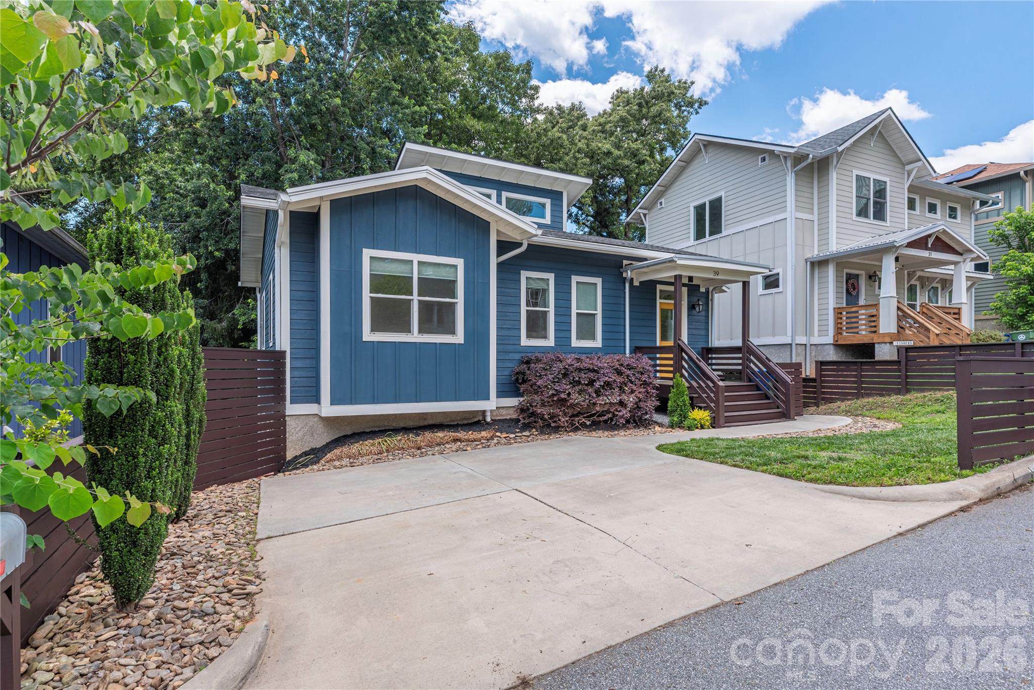 39 Hubbard Avenue Property Photo 30