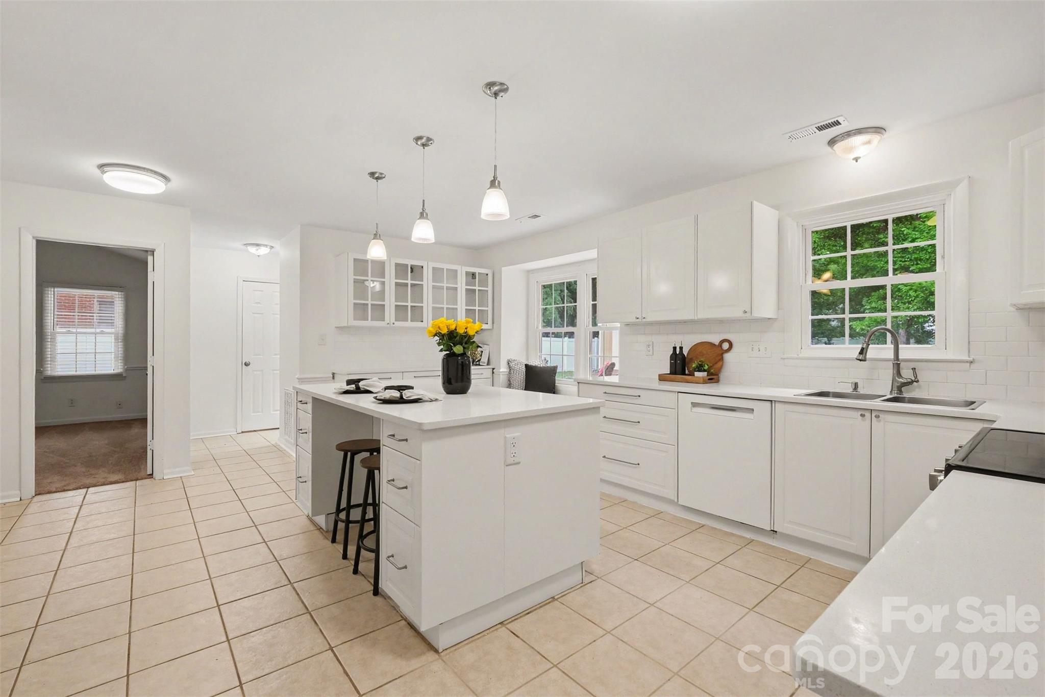 10727 Colony Woods Drive Property Photo 3