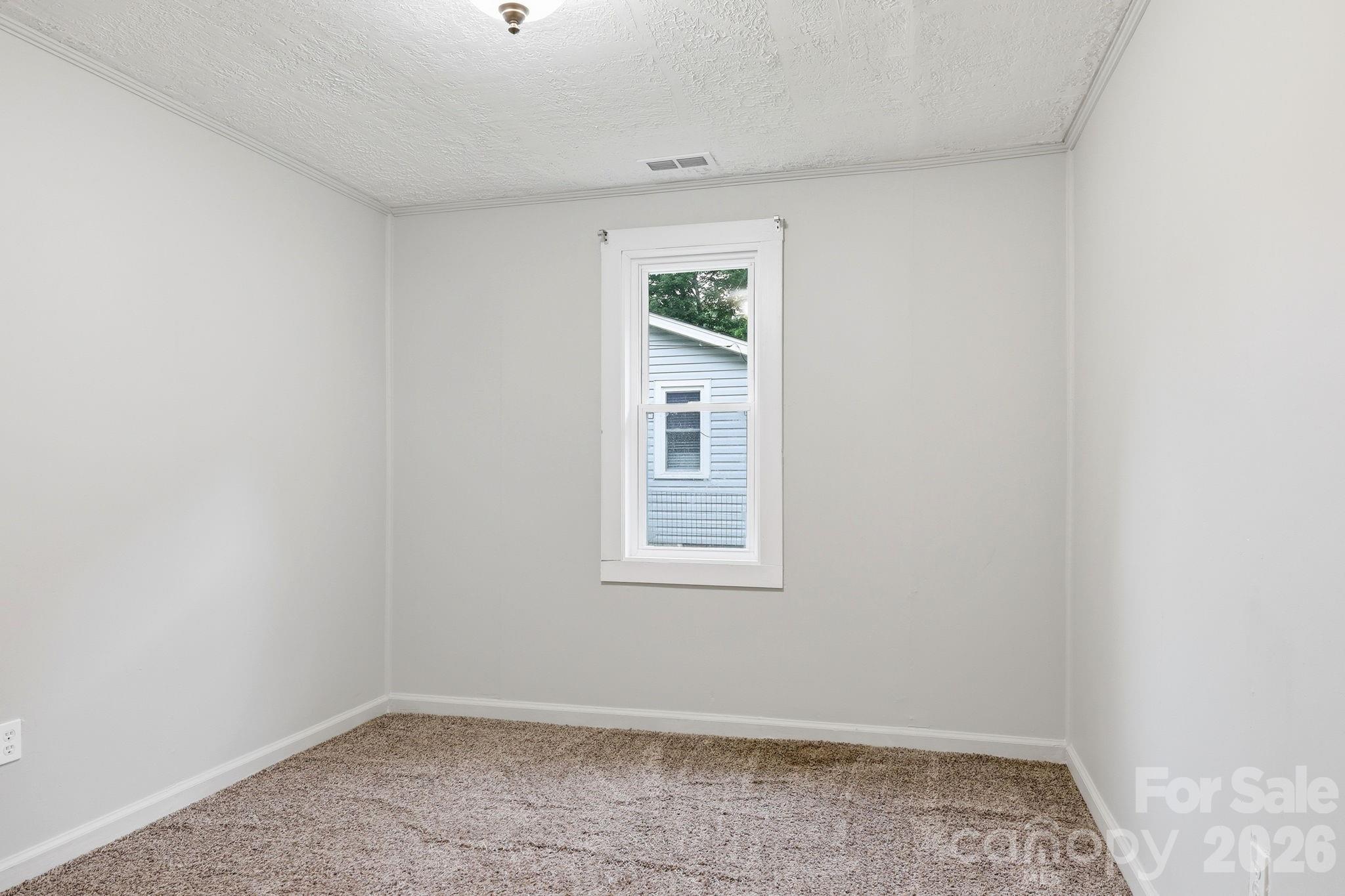 226 Vance Avenue Property Photo 9