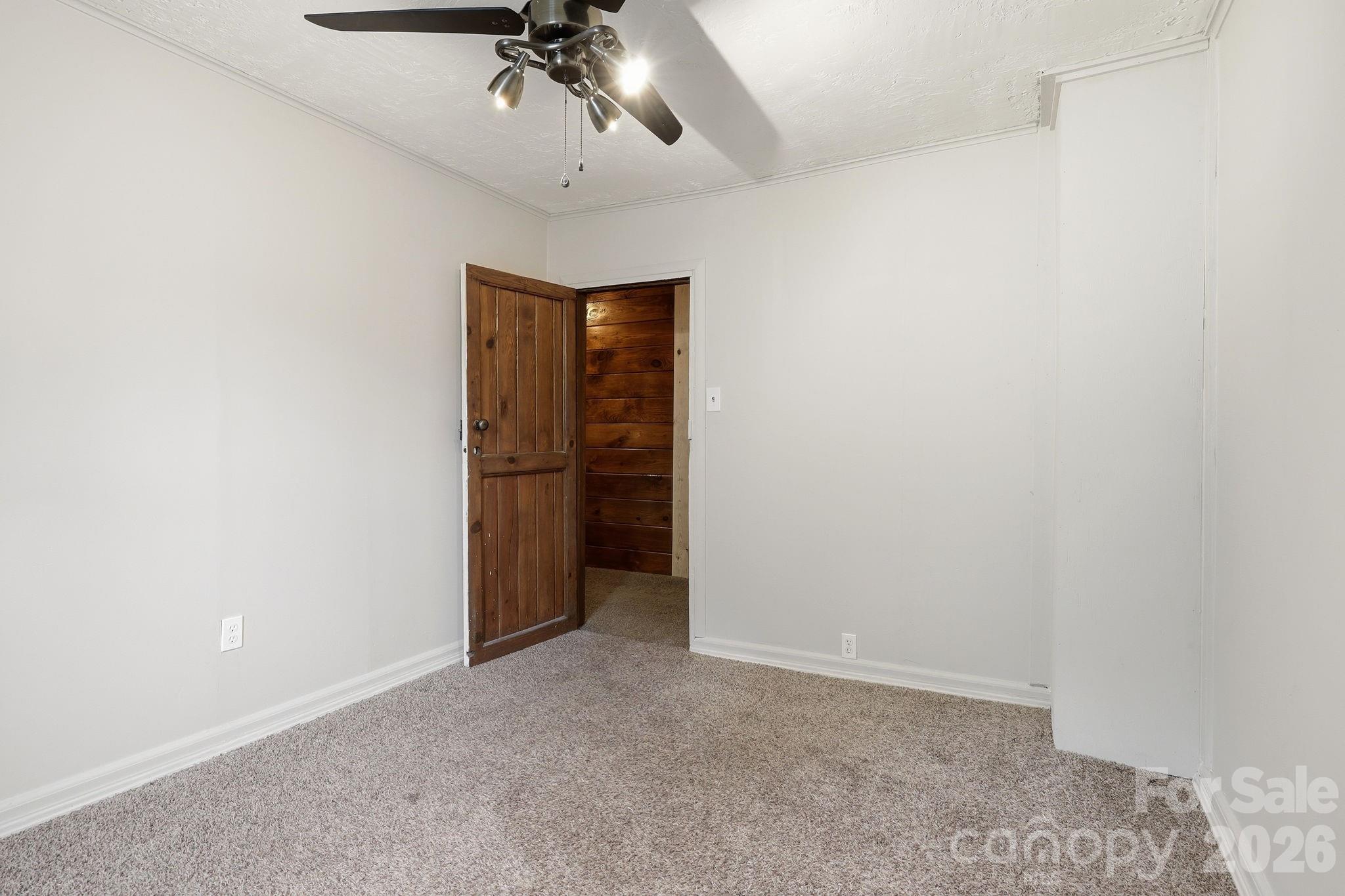 226 Vance Avenue Property Photo 10
