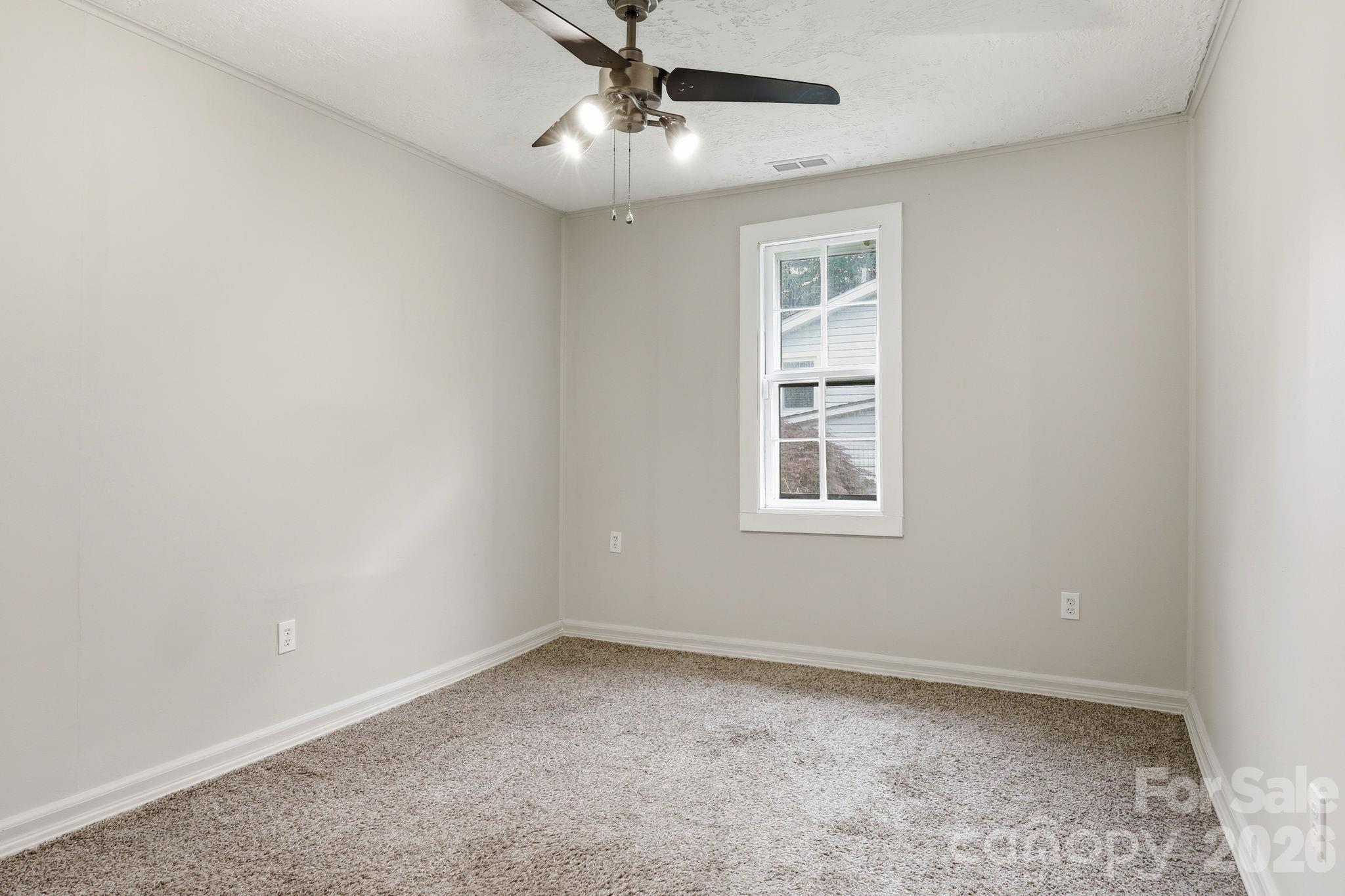 226 Vance Avenue Property Photo 11