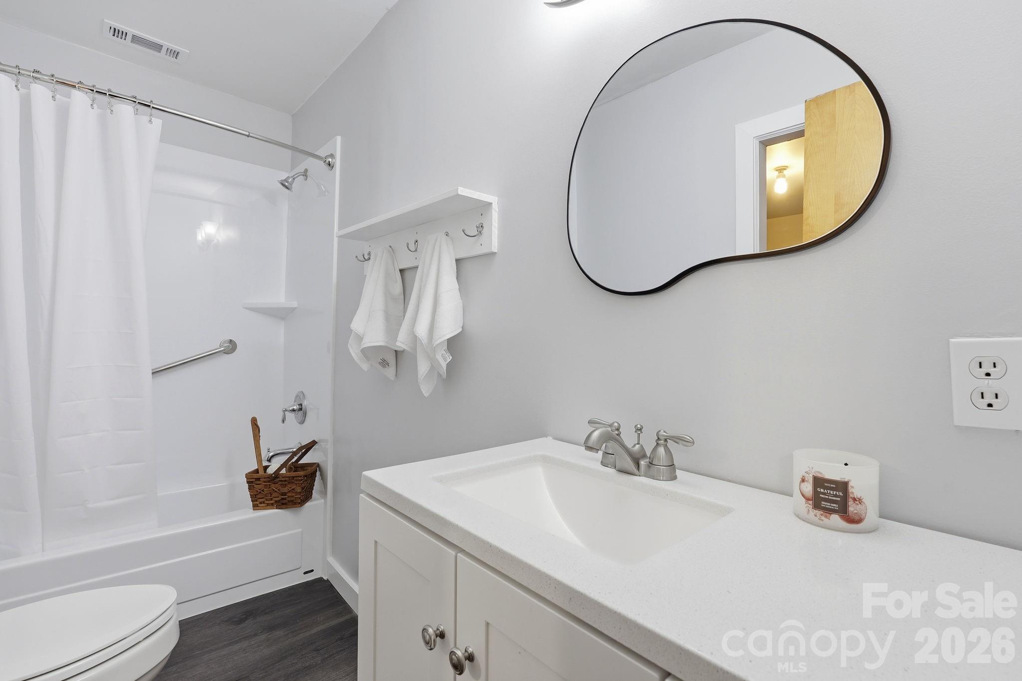 226 Vance Avenue Property Photo 13