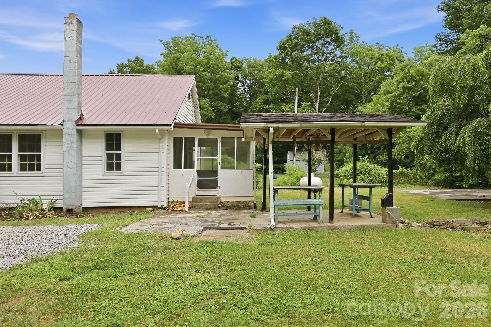 226 Vance Avenue Property Photo 25