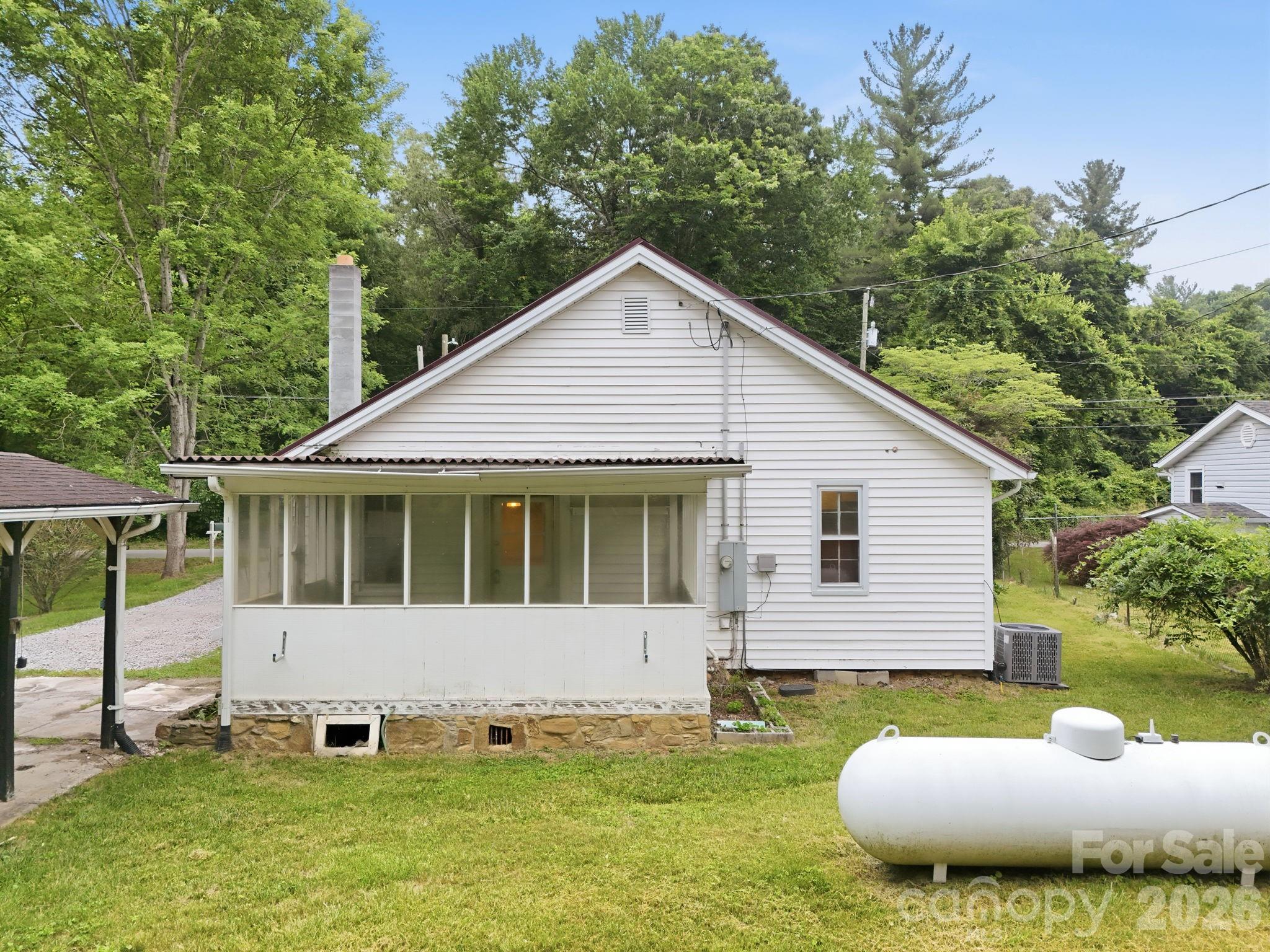 226 Vance Avenue Property Photo 27