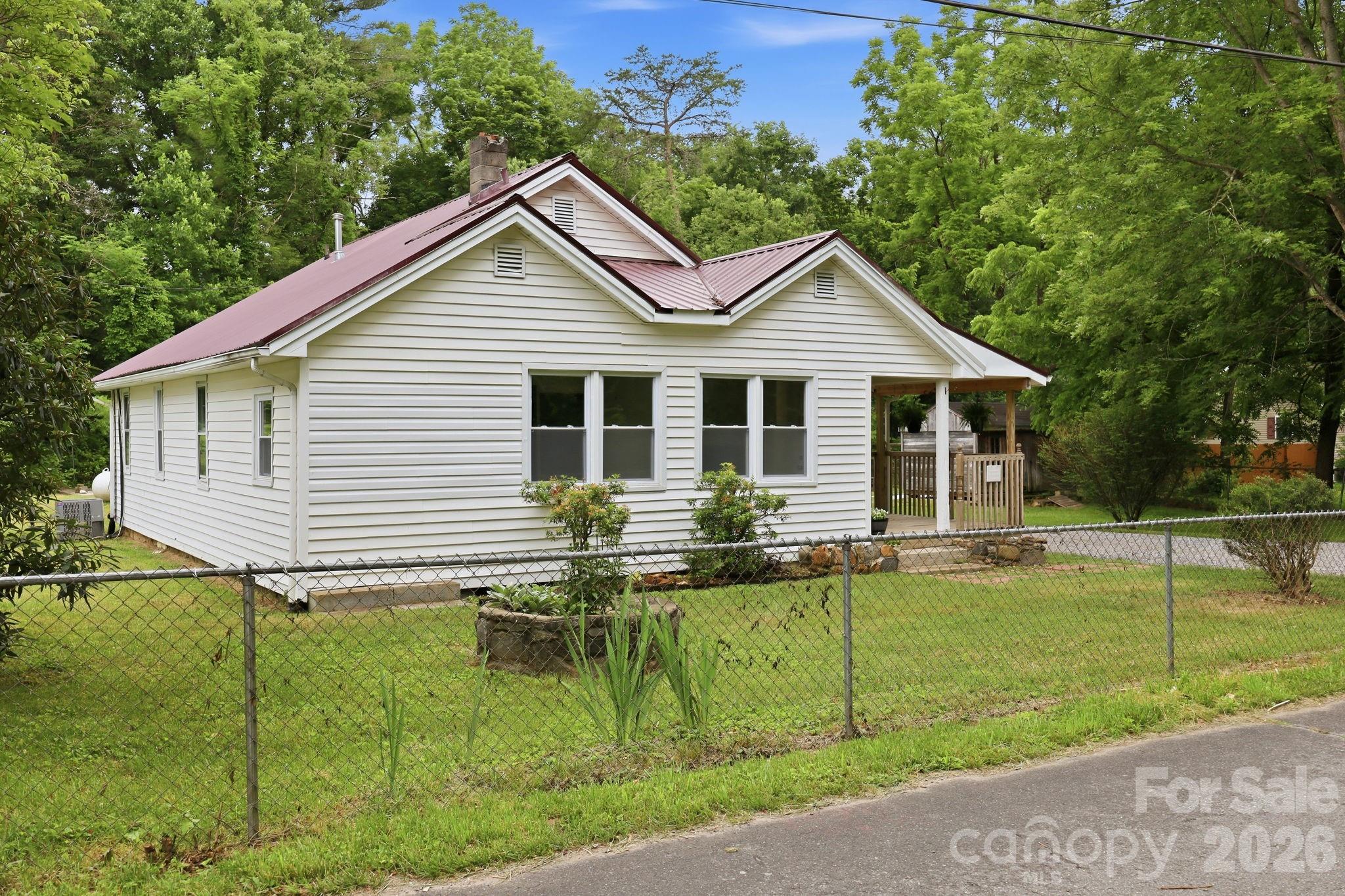 226 Vance Avenue Property Photo 39