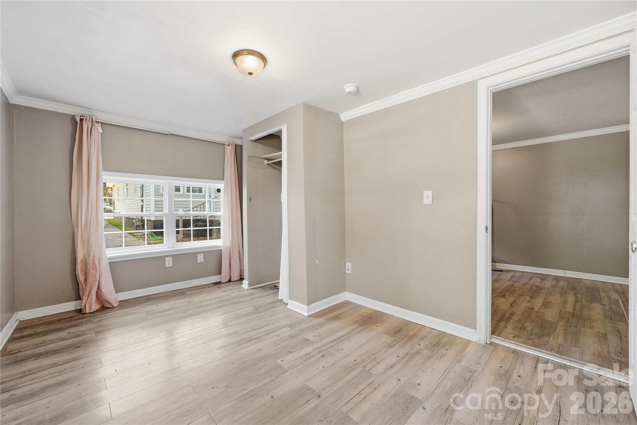 933 Rowan Street Property Photo 26