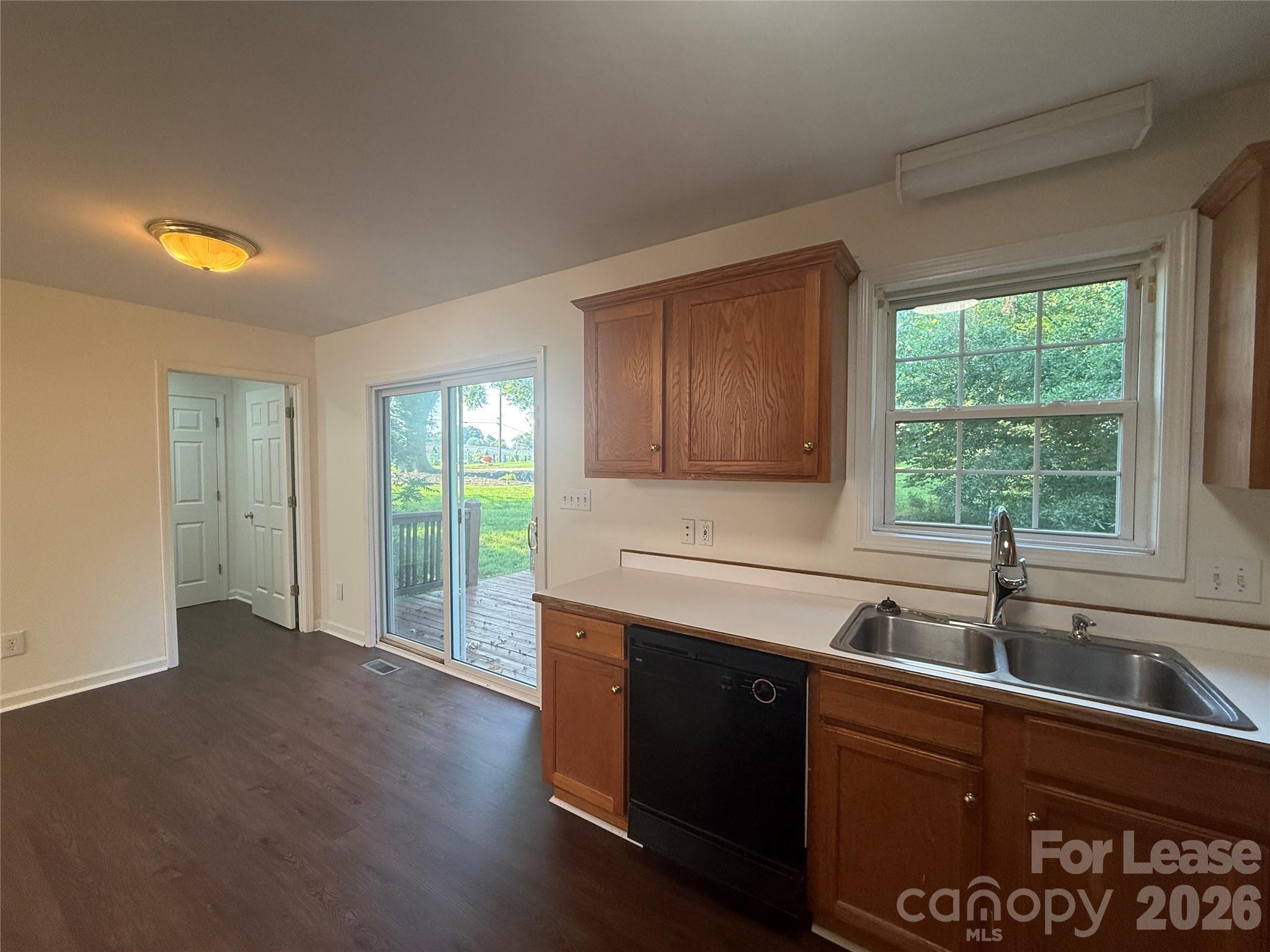103 Kam Drive Property Photo 10