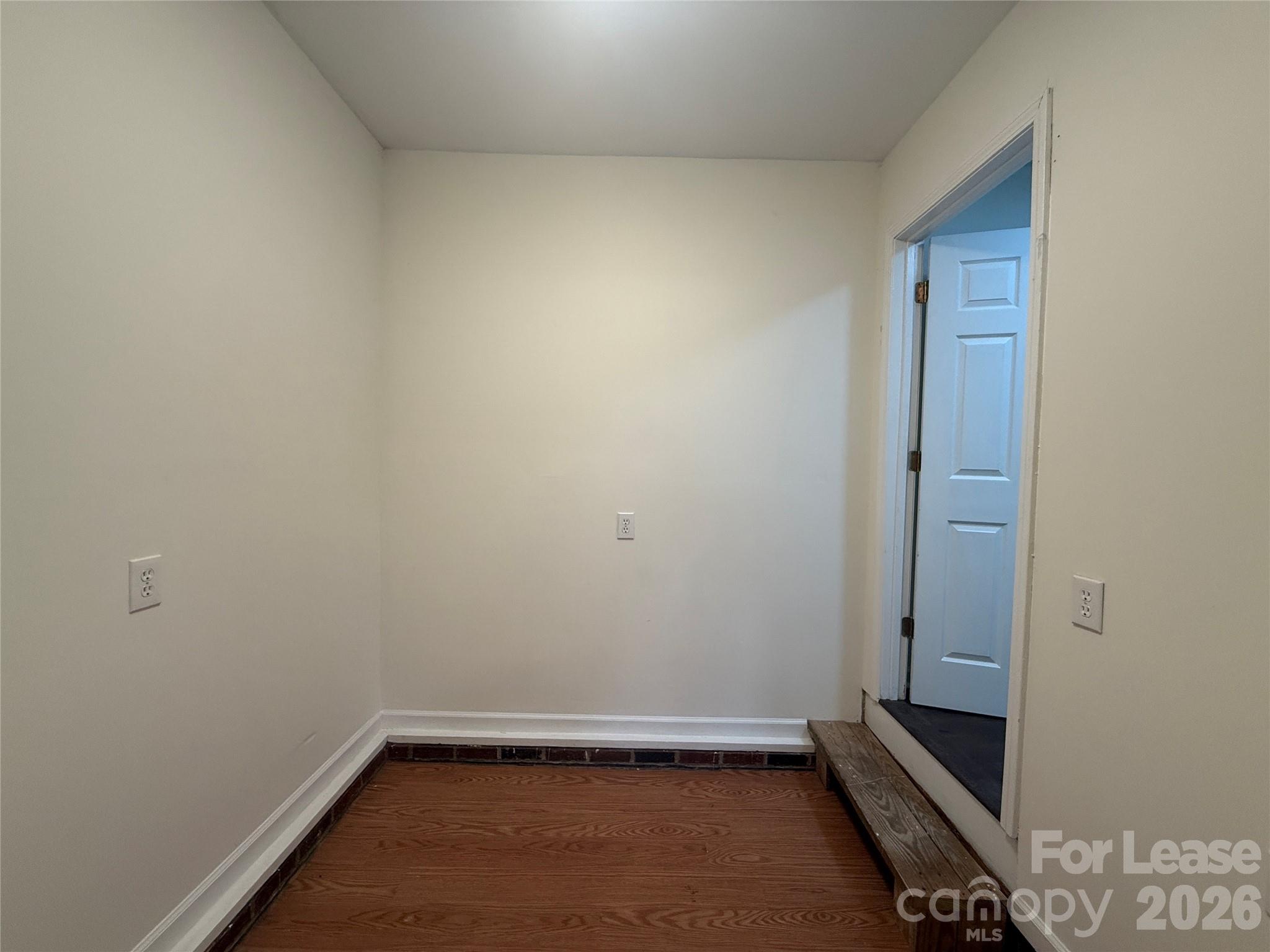 103 Kam Drive Property Photo 12