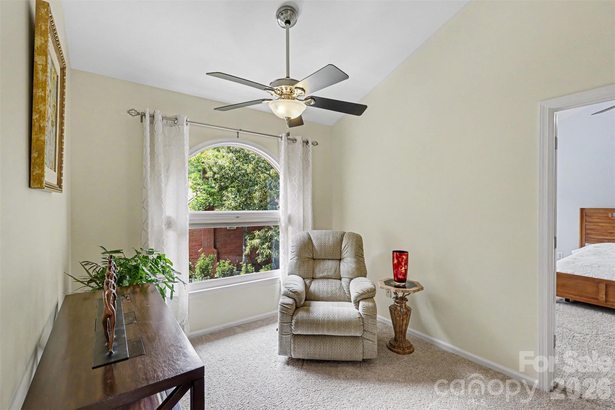 104 Southern Cross Lane Property Photo 16