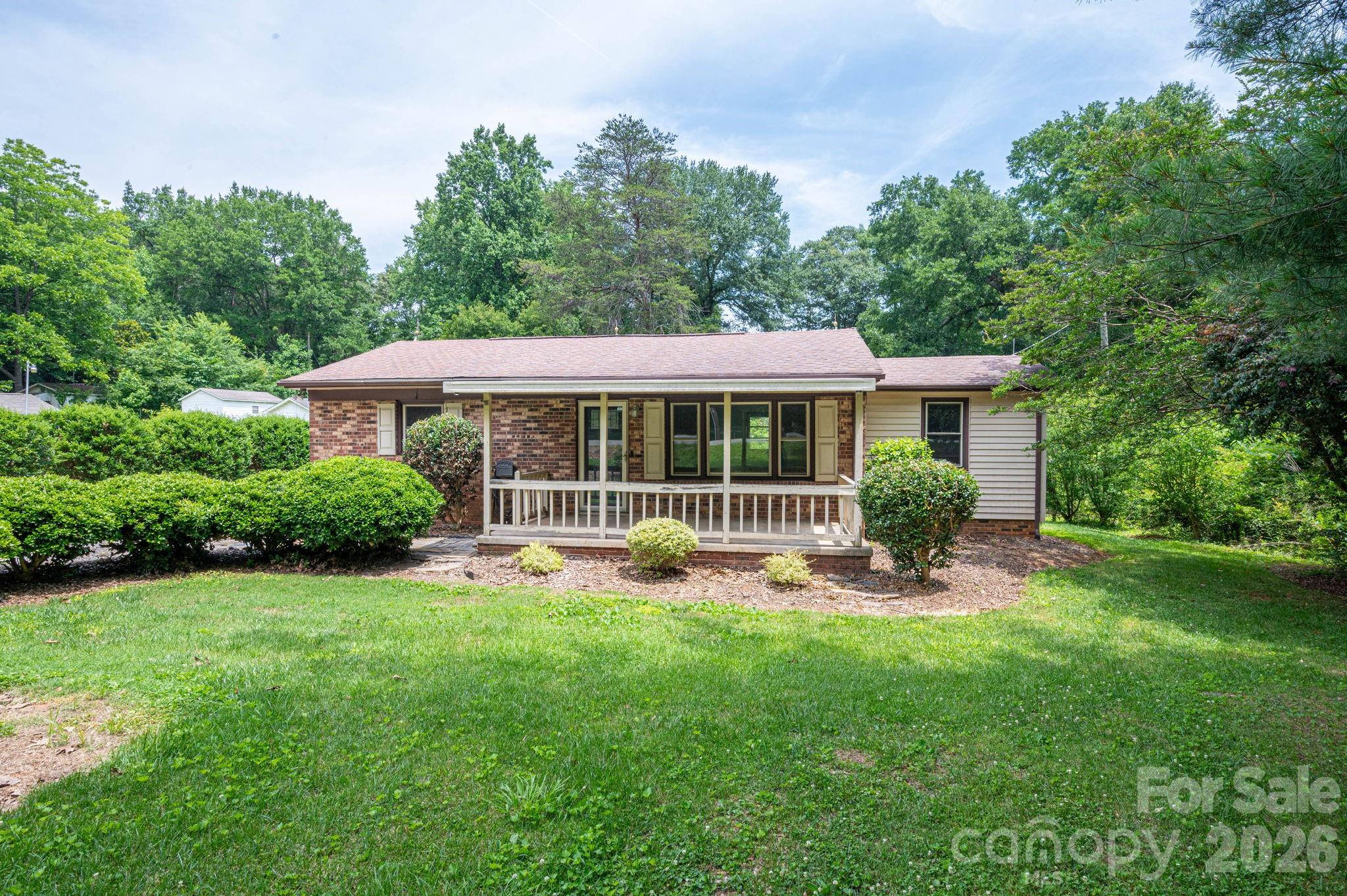 626 Dallas Spencer Mtn Road Property Photo 2