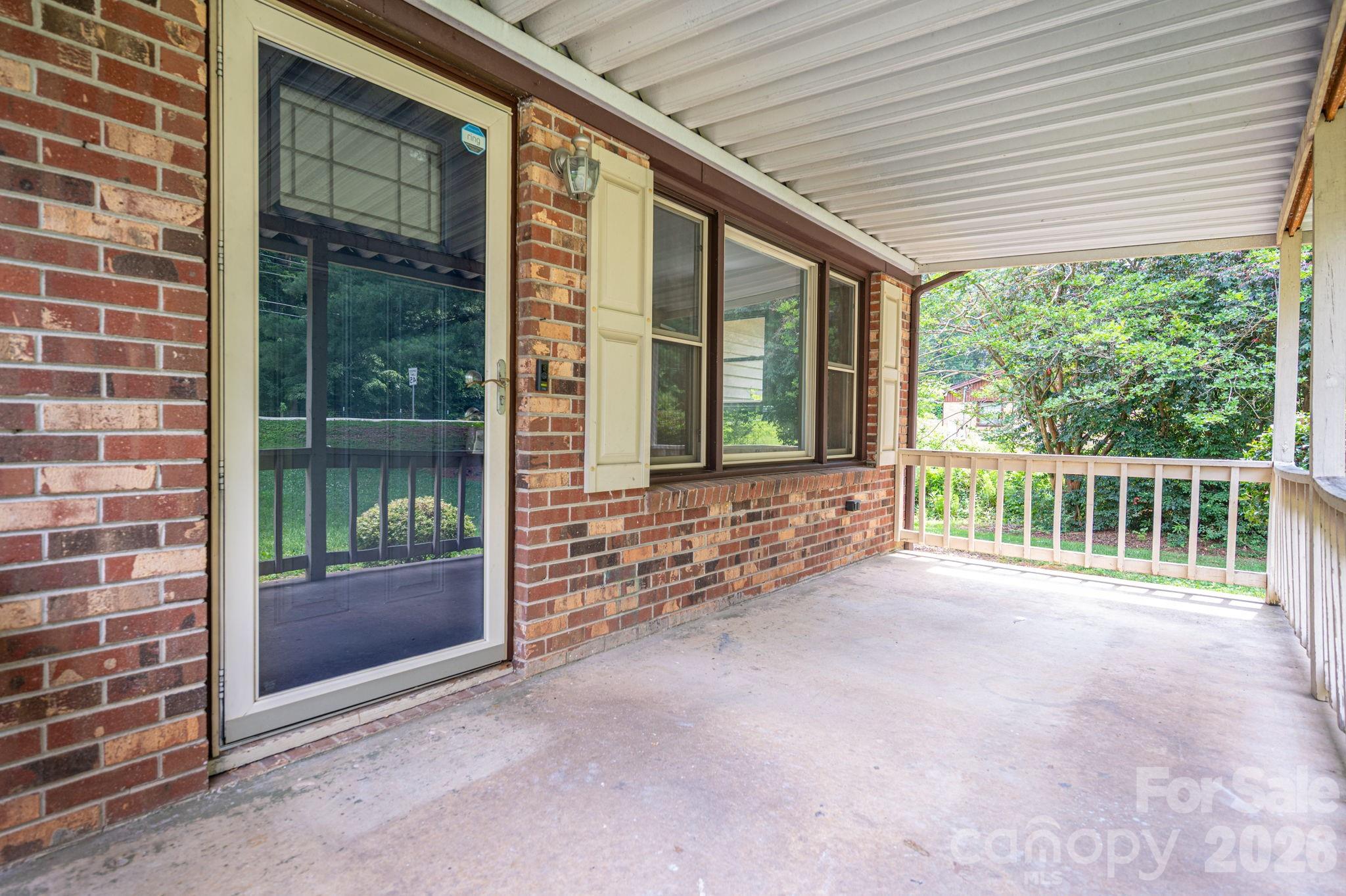 626 Dallas Spencer Mtn Road Property Photo 9