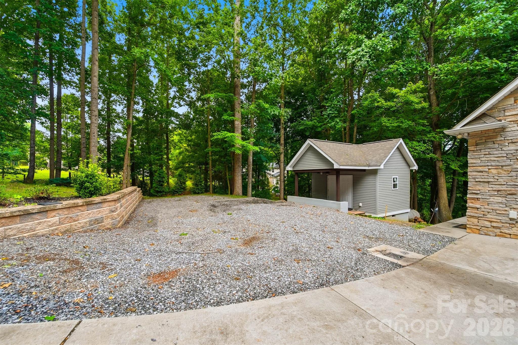176 Charis Lane Property Photo 21