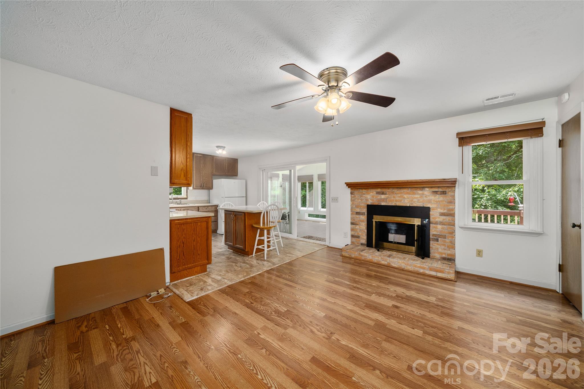 1541 Glenheath Drive 39 Property Photo 23