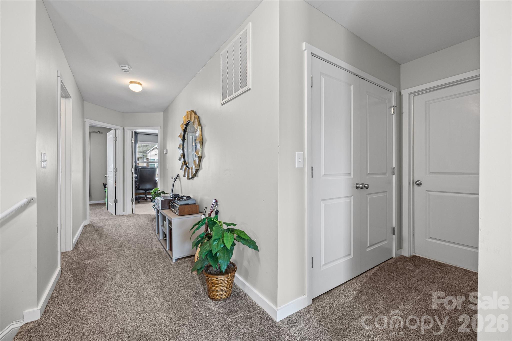 341 Battery Circle Property Photo 16
