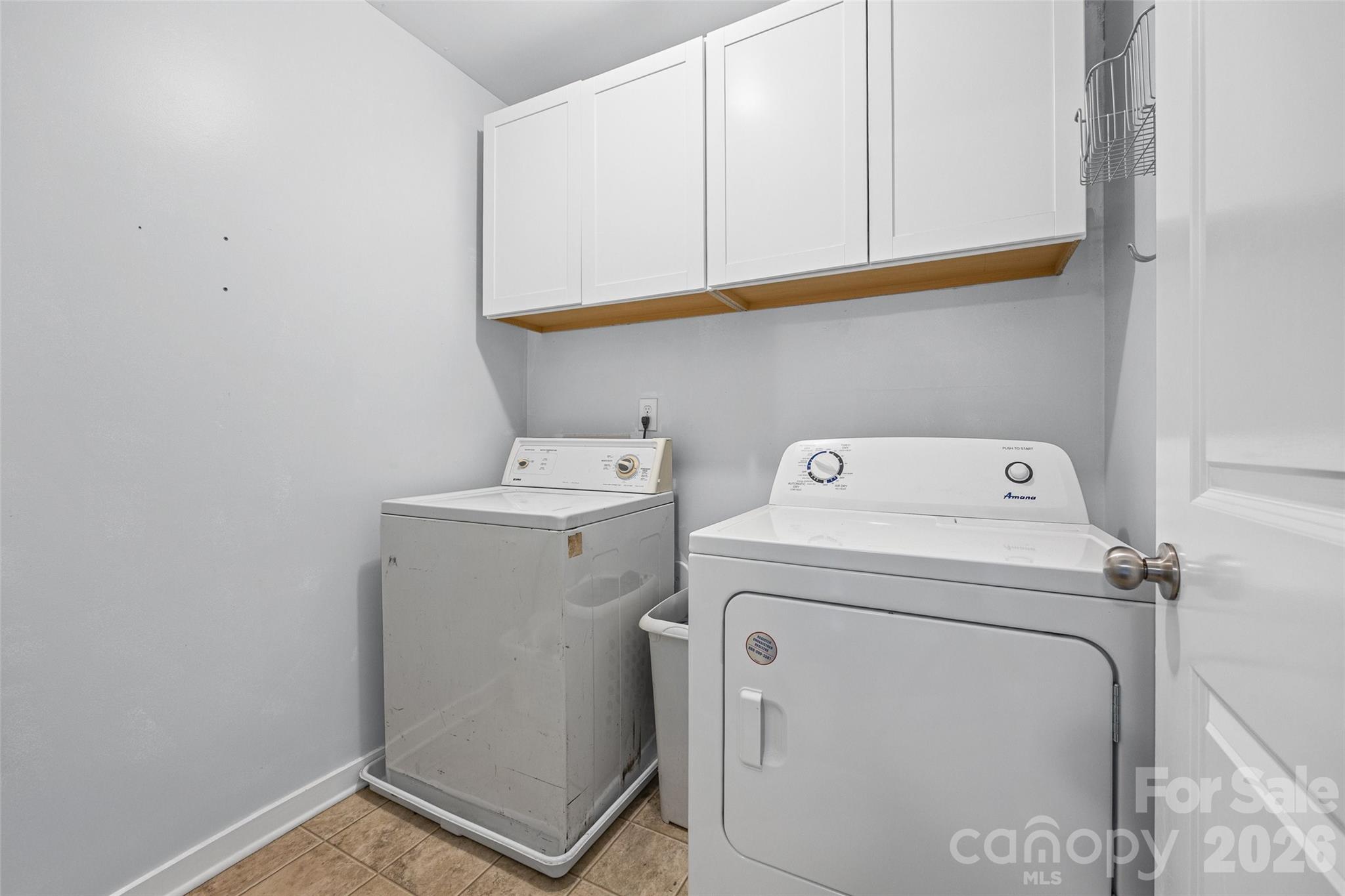 341 Battery Circle Property Photo 26