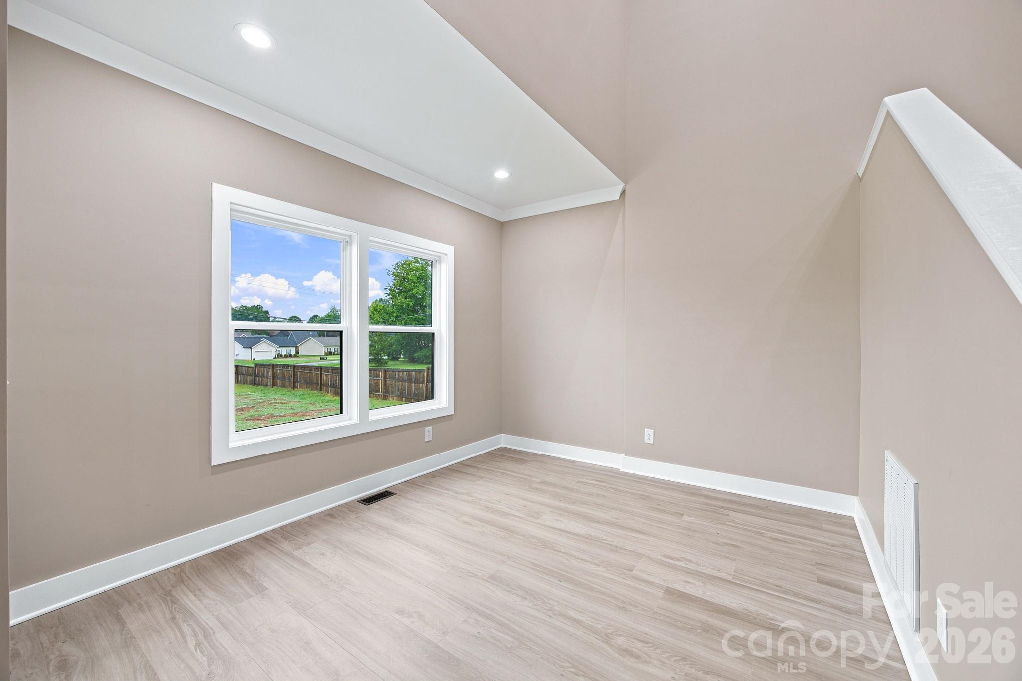 135 Elmwood Road Property Photo 7