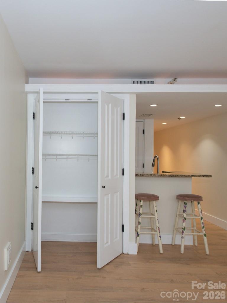 37 Hiawassee Street W103 Property Photo 6