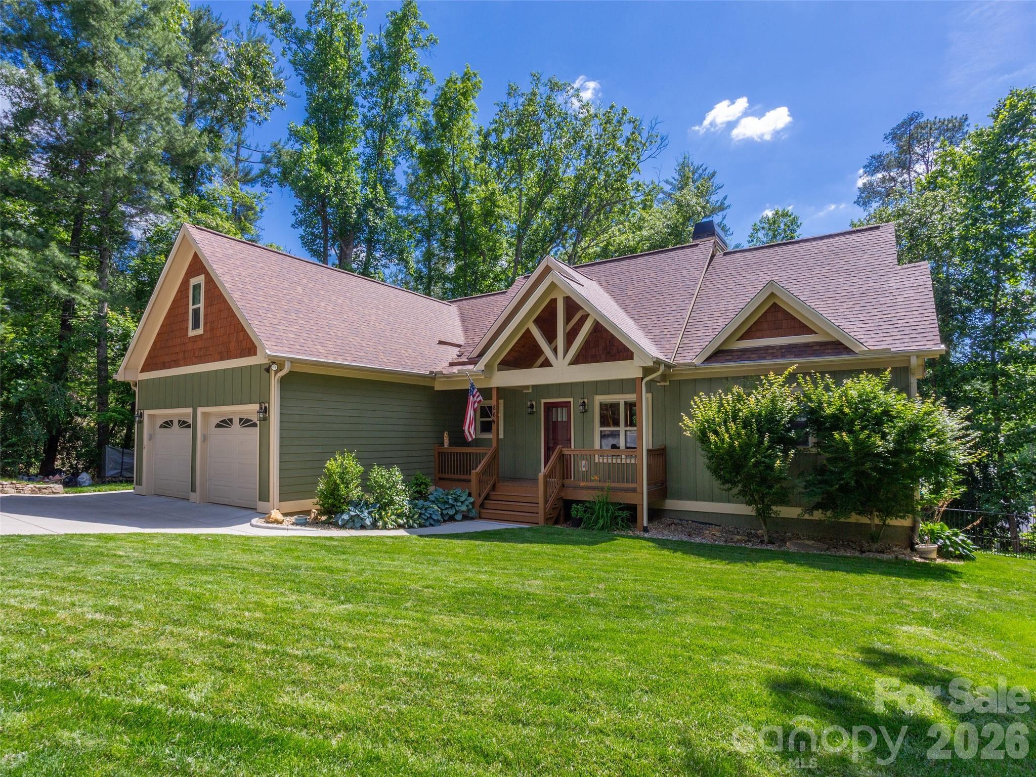 86 Crossings Circle Property Photo 1