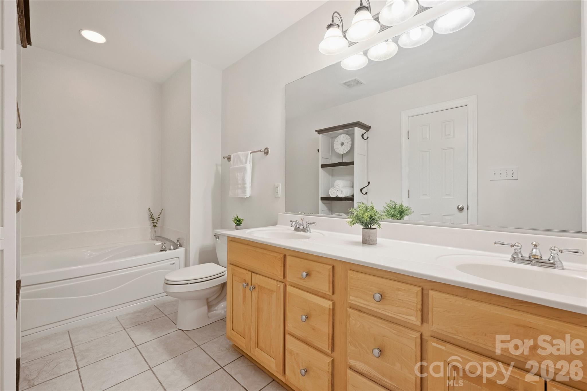 315 Wendover Drive Property Photo 27