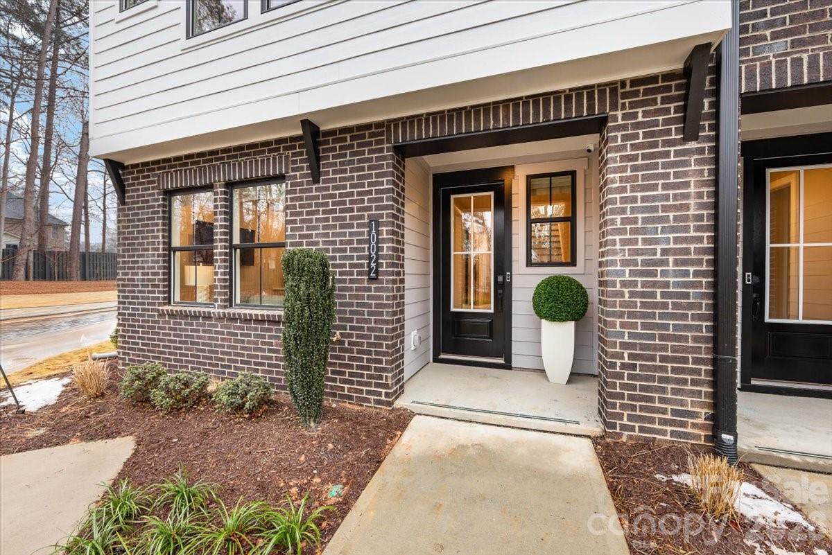 13004 Lucy Park Lane Property Photo 1