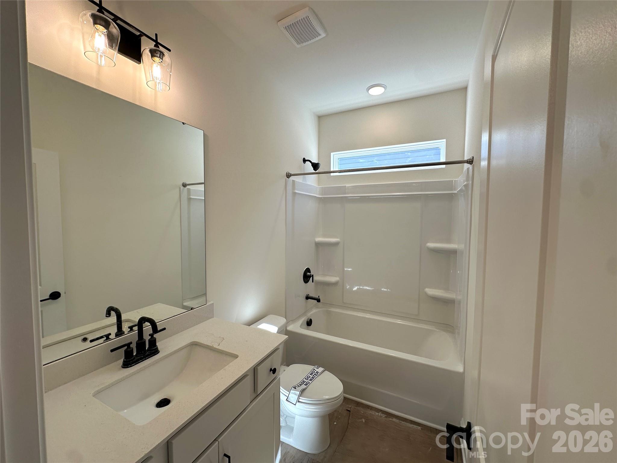 116 Swing Lane Property Photo 3