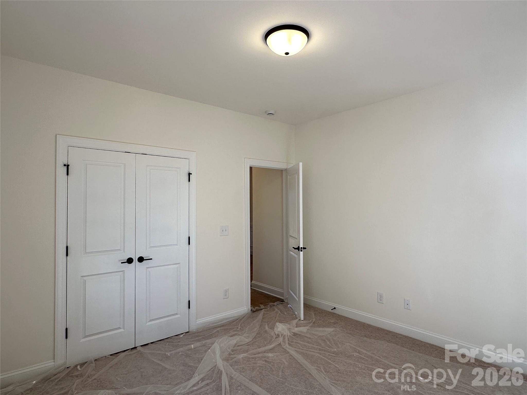 116 Swing Lane Property Photo 5