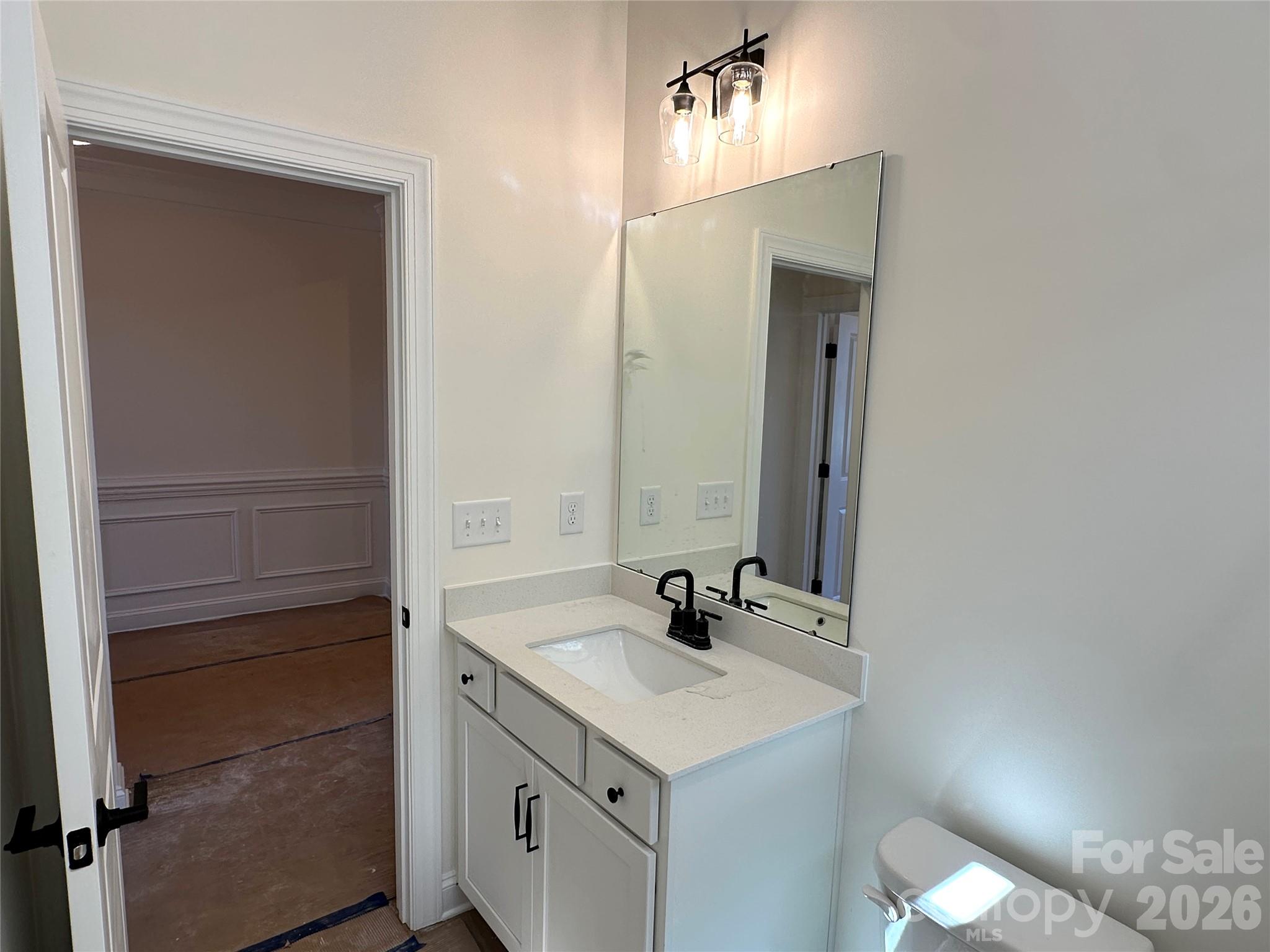 116 Swing Lane Property Photo 6