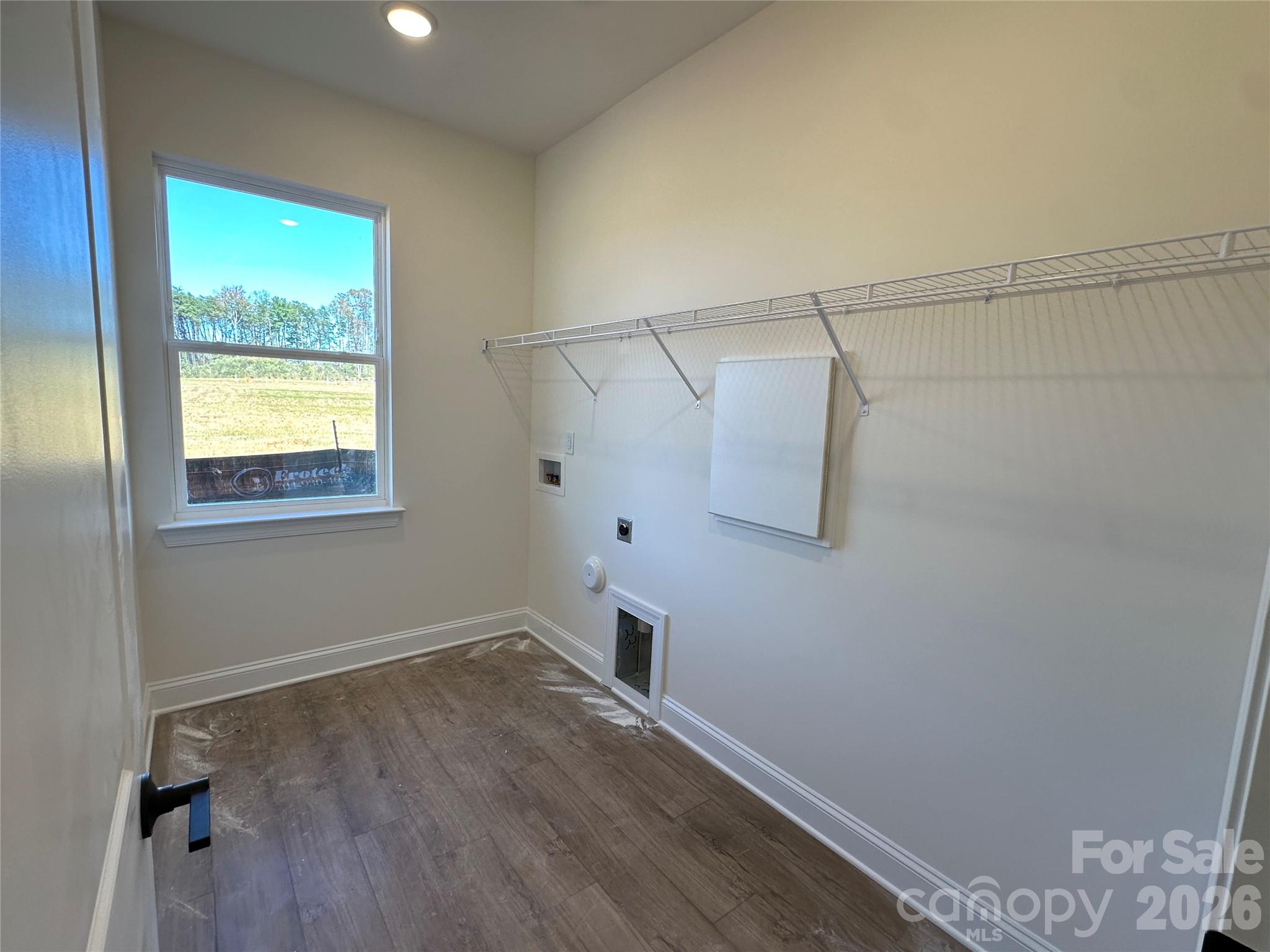 116 Swing Lane Property Photo 8