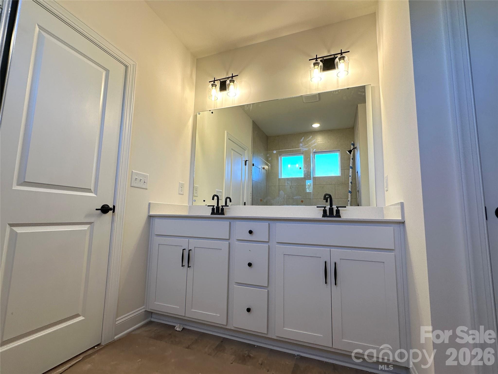 116 Swing Lane Property Photo 16