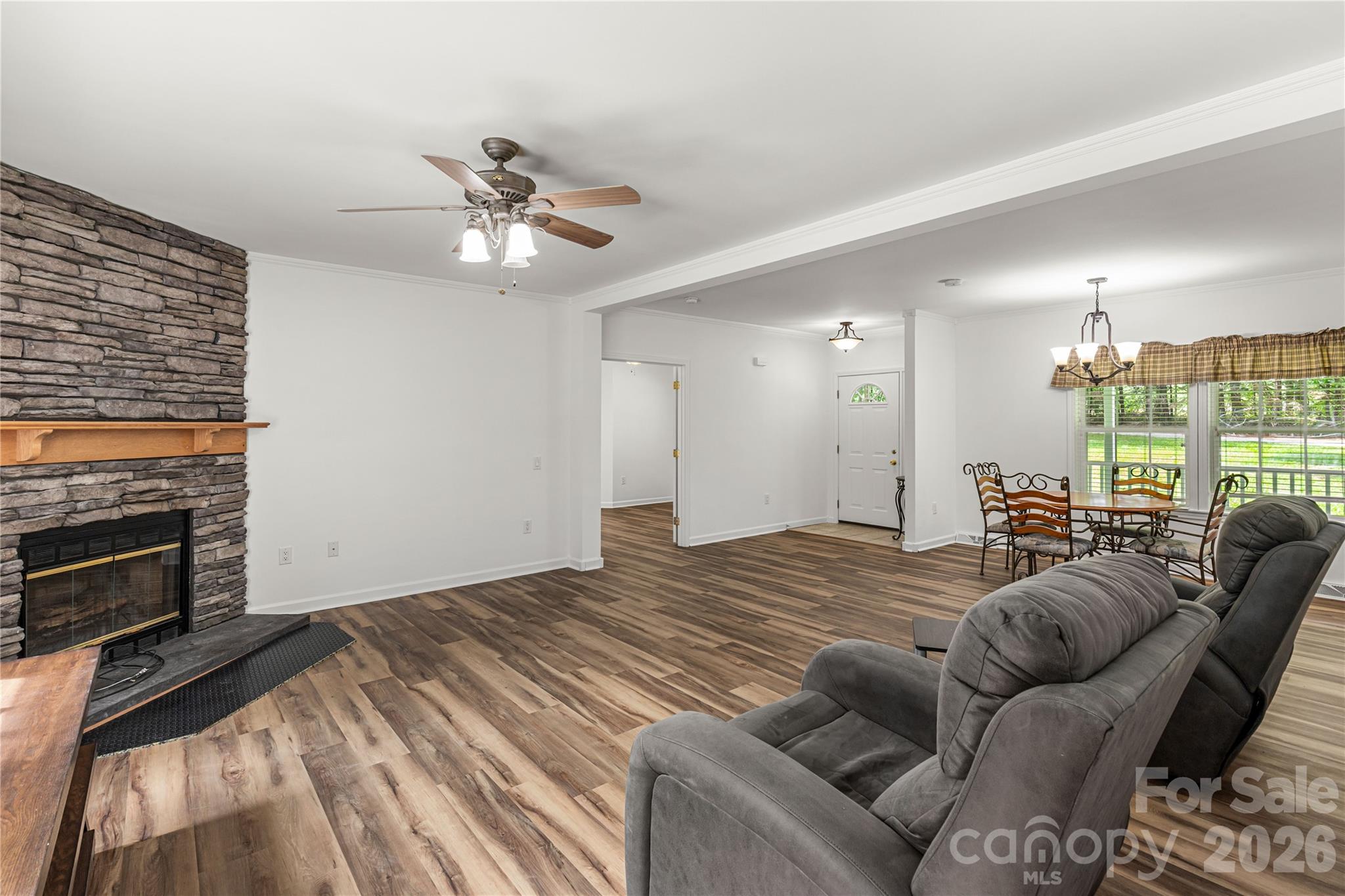1738 Charlotte Highway Property Photo 7