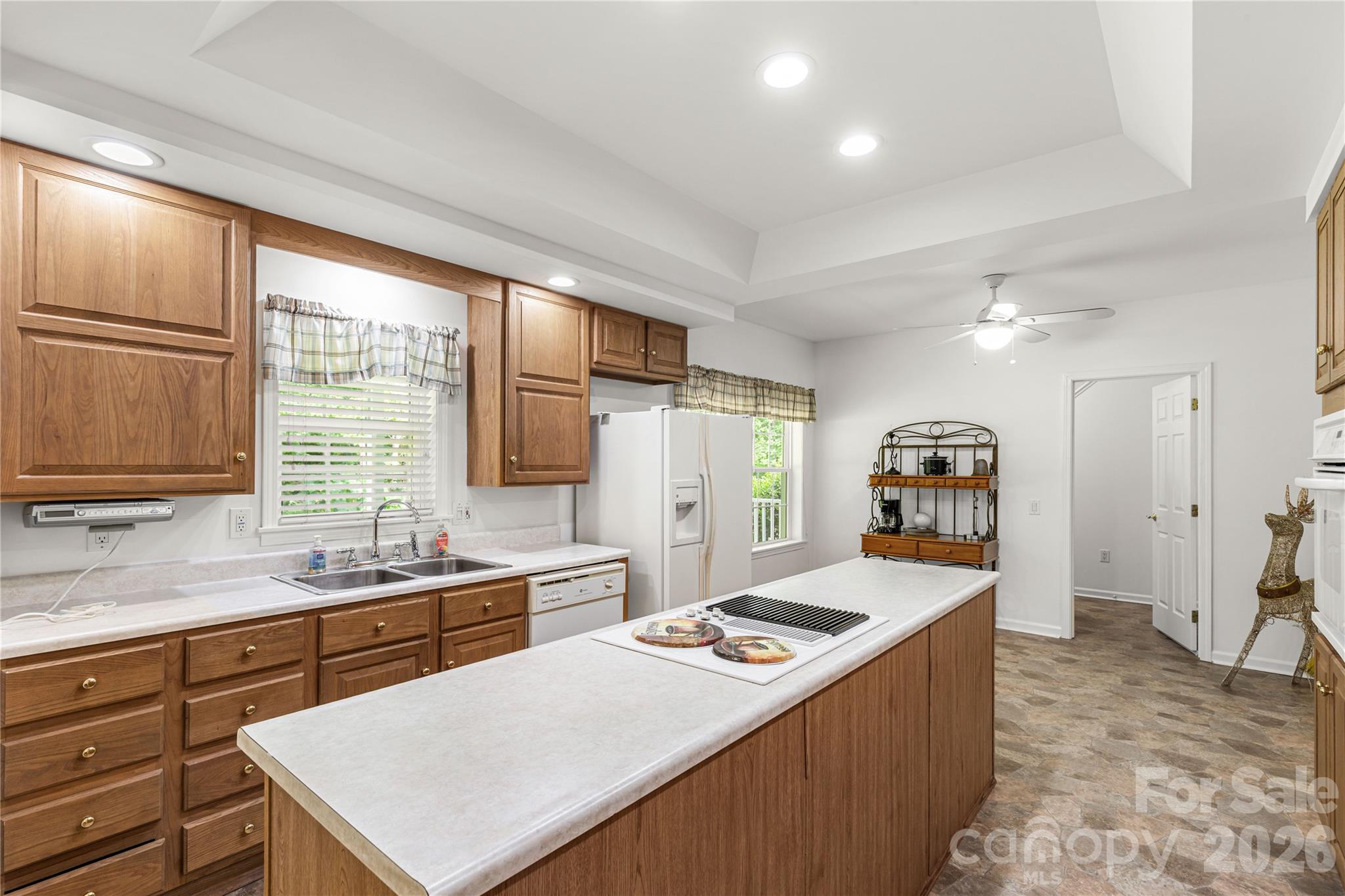 1738 Charlotte Highway Property Photo 10