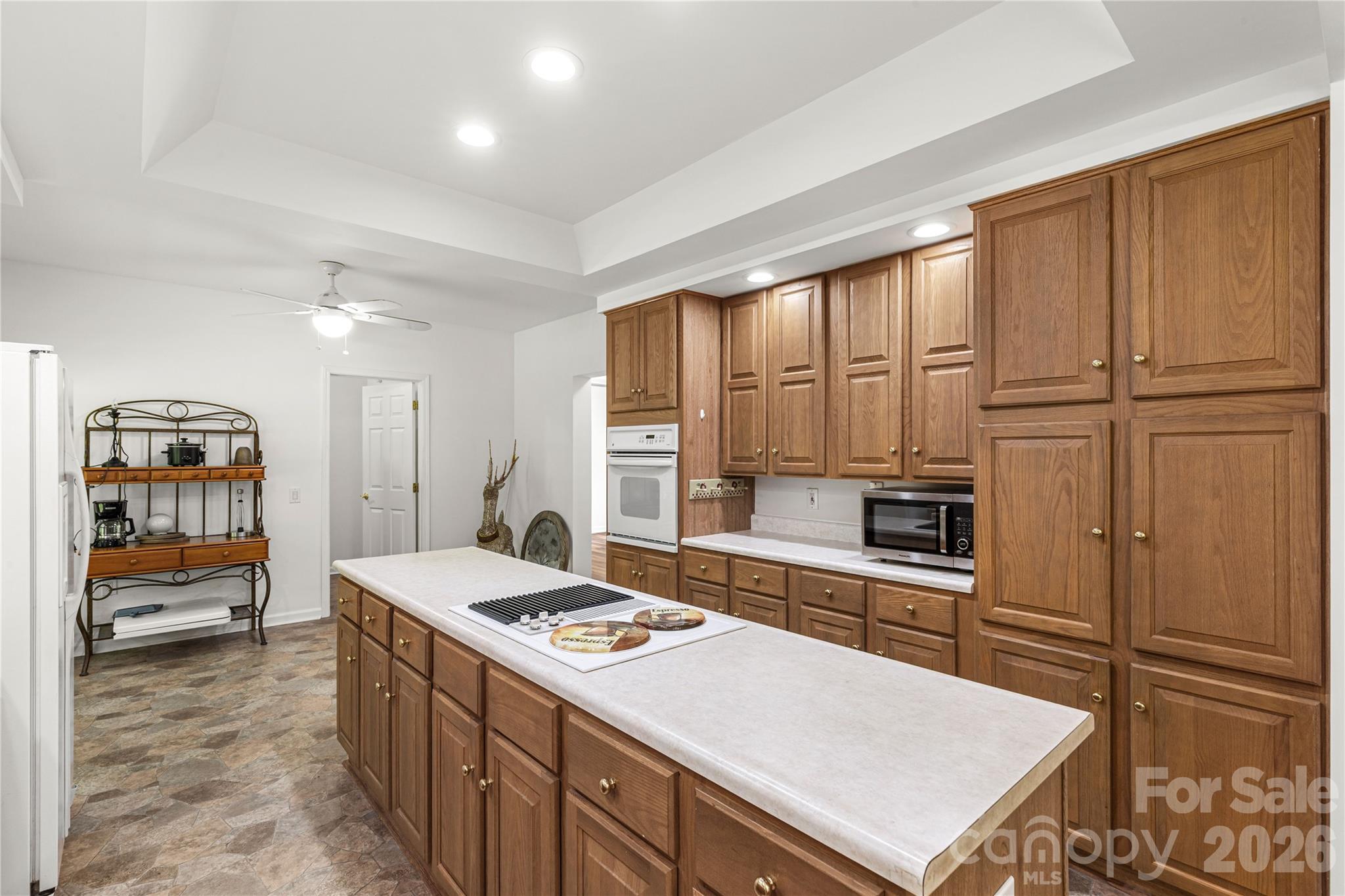 1738 Charlotte Highway Property Photo 11