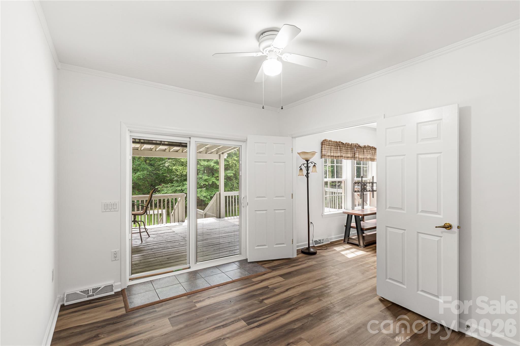 1738 Charlotte Highway Property Photo 16