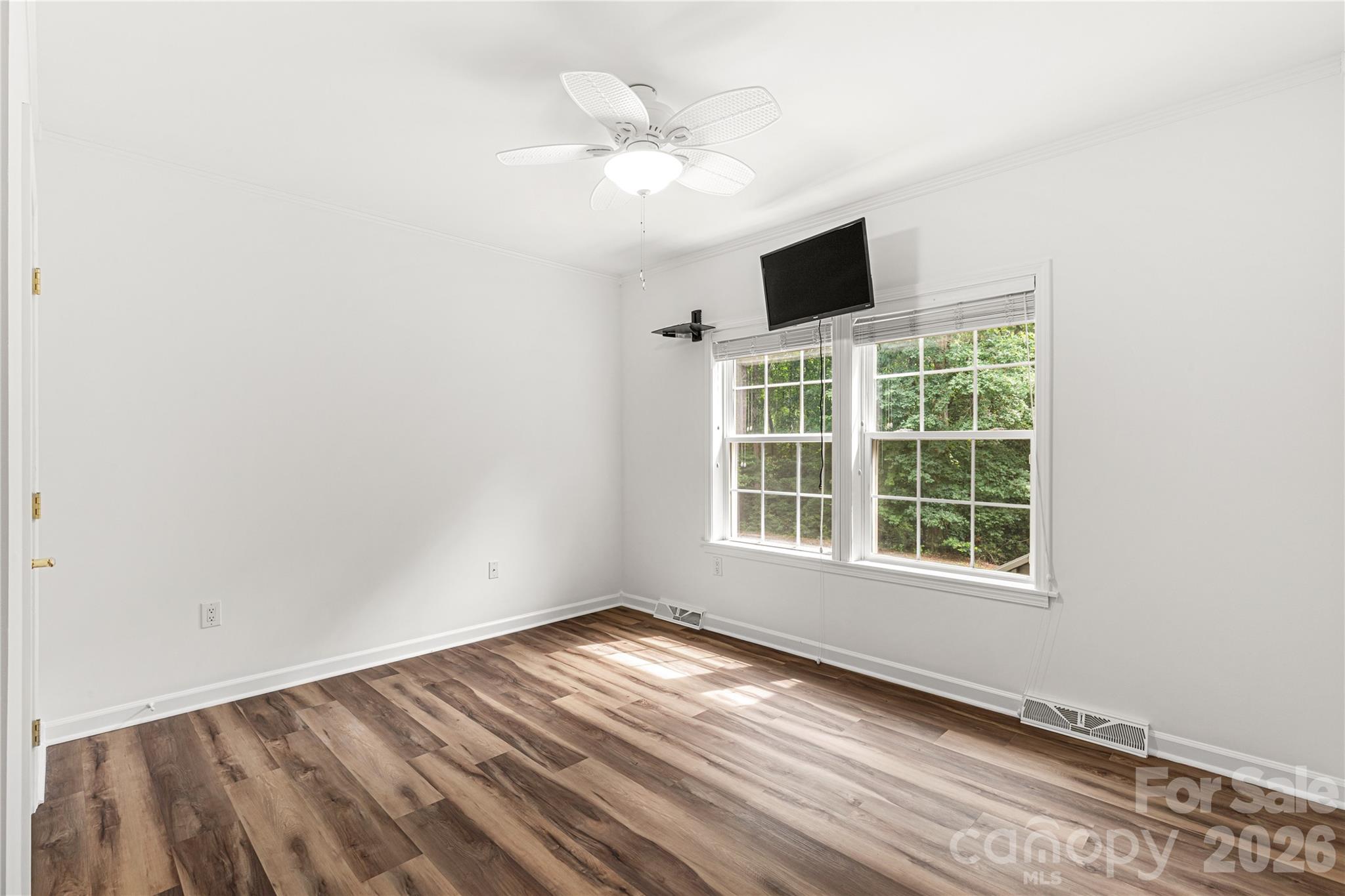1738 Charlotte Highway Property Photo 18