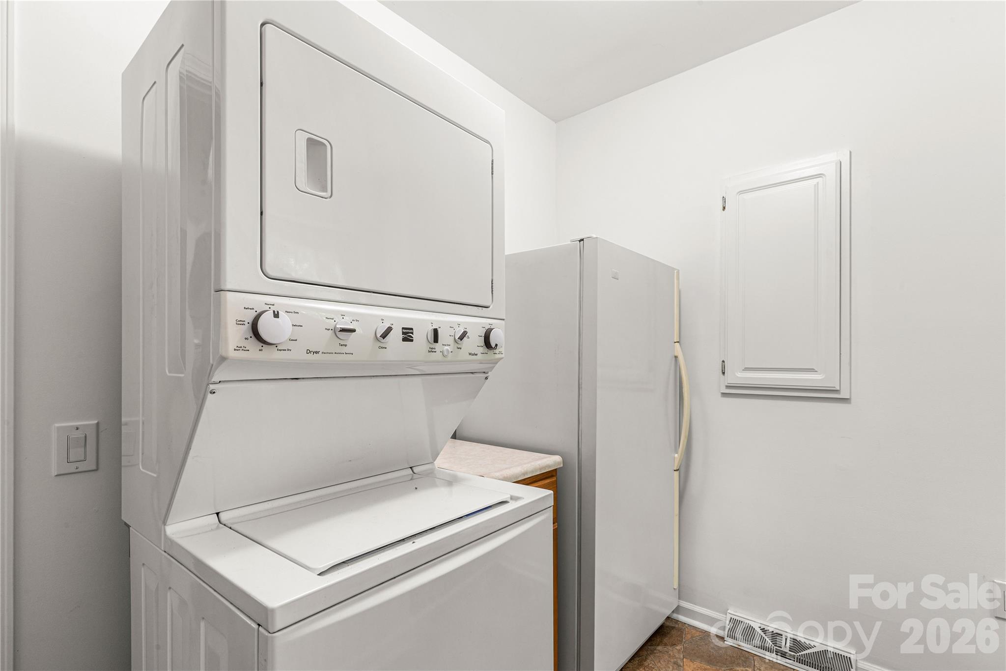 1738 Charlotte Highway Property Photo 26