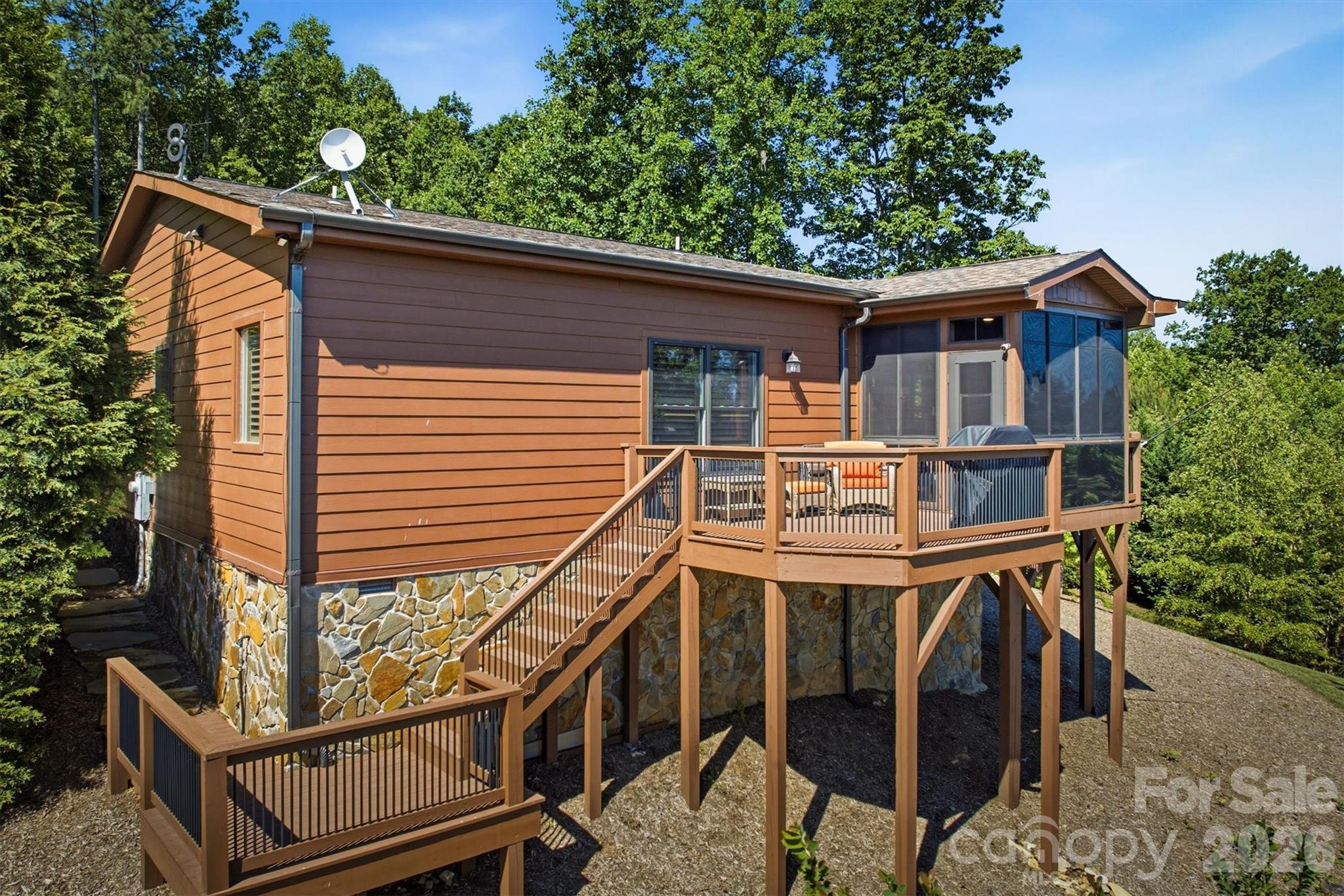 315 Lakeview Trail Property Photo 5