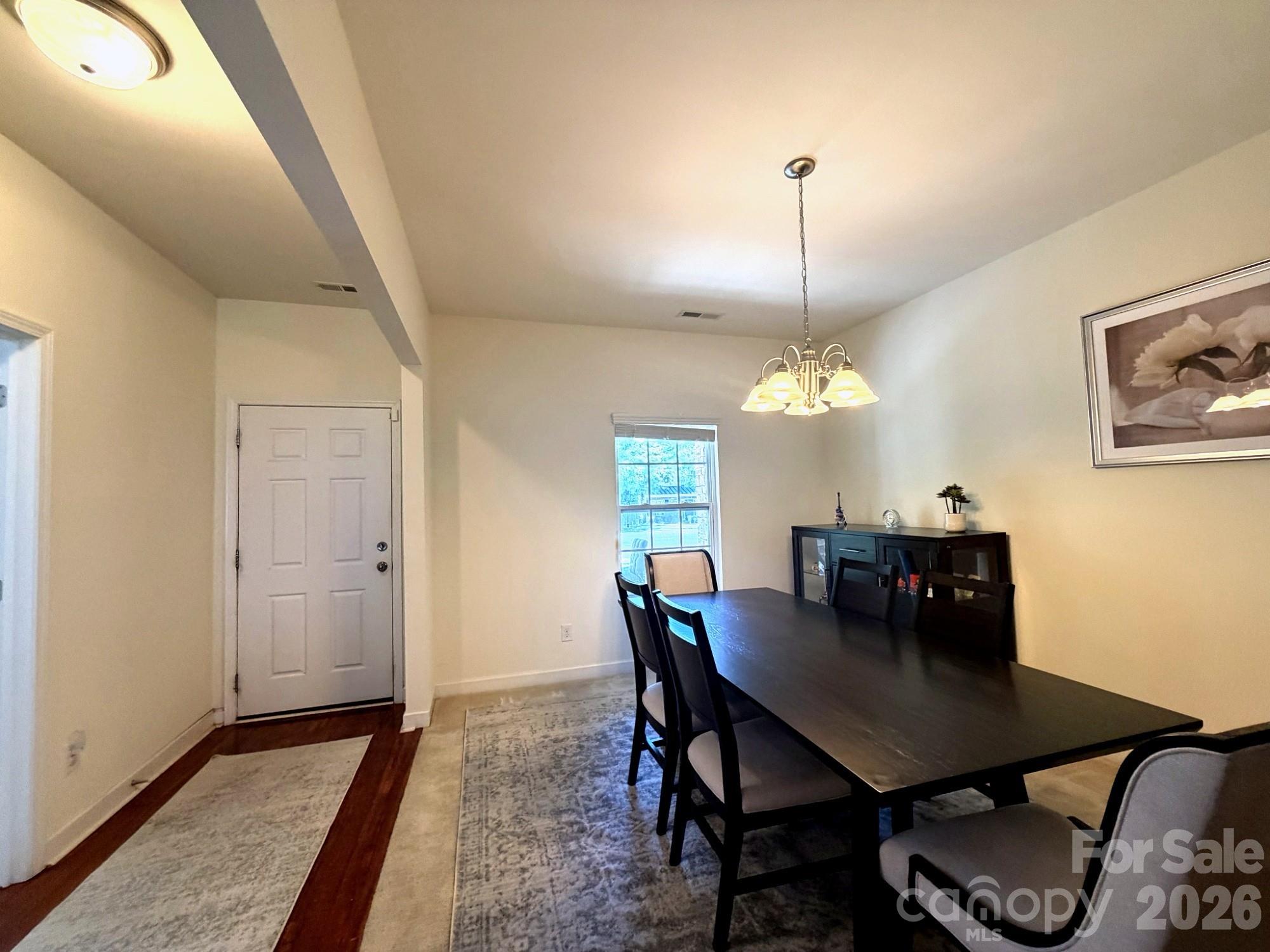 1919 Corriente Court Property Photo 7