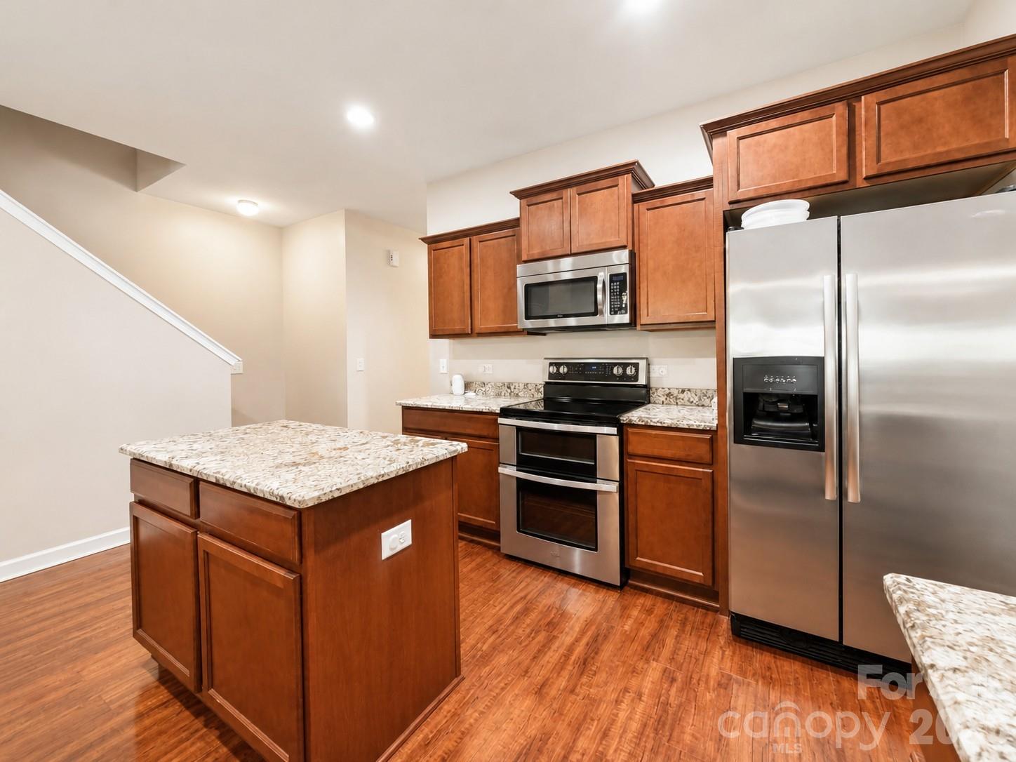 1919 Corriente Court Property Photo 11