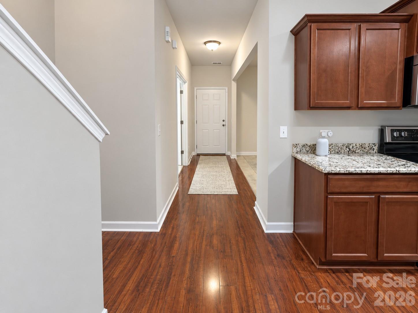 1919 Corriente Court Property Photo 11