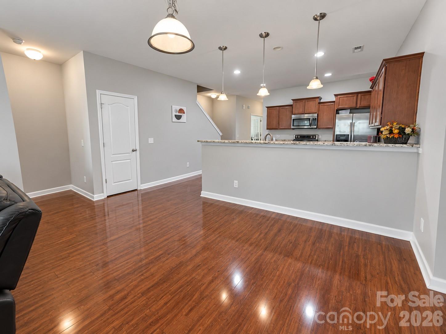 1919 Corriente Court Property Photo 15