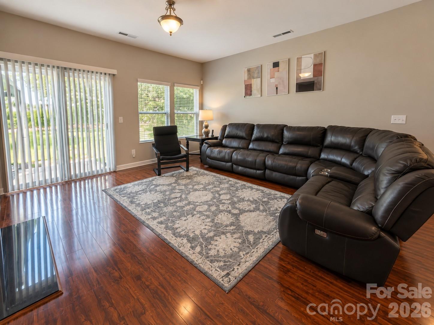 1919 Corriente Court Property Photo 16