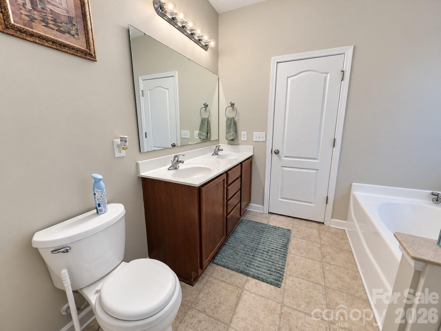 1919 Corriente Court Property Photo 29